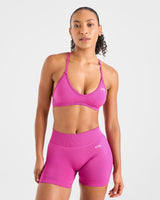 Adapt Seamless Strappy Sports Bra - Pink