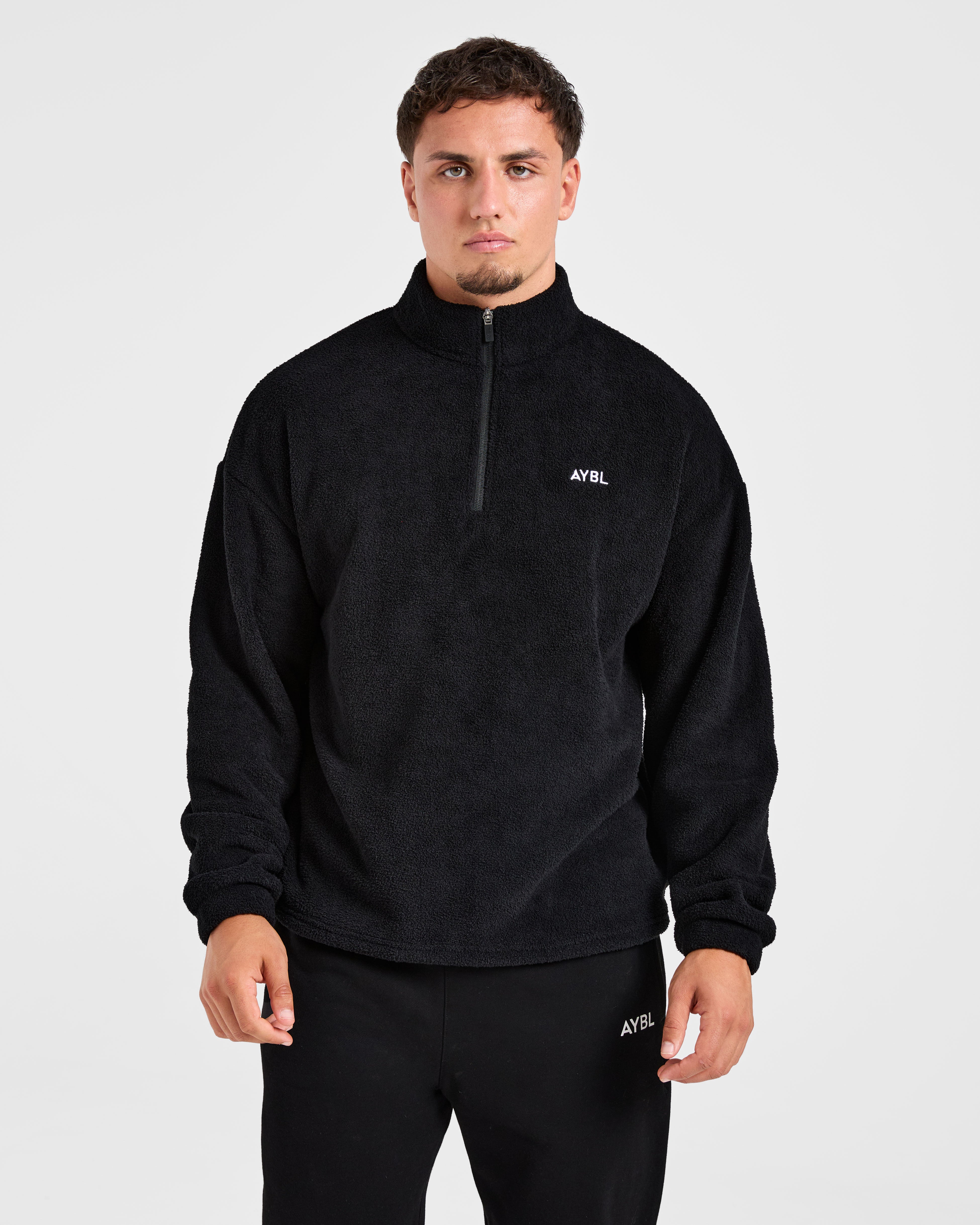 Essential 1/4 Zip Fleece - Black