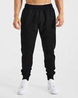 Essential Joggers - Black