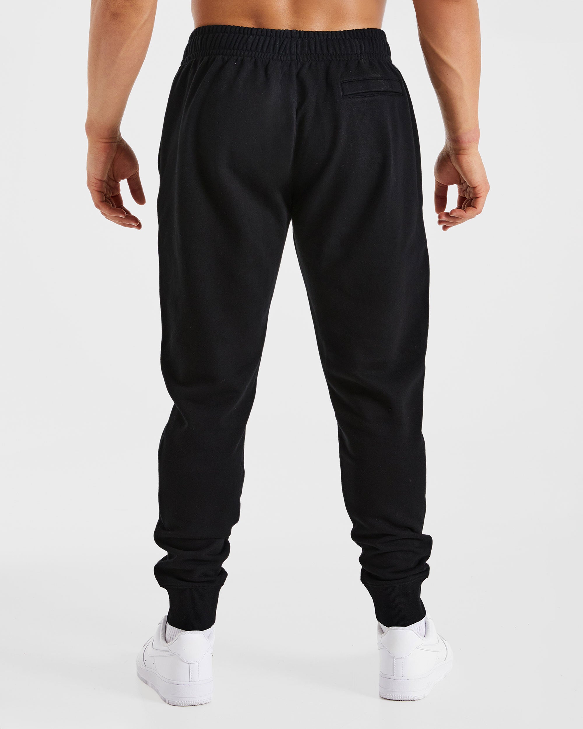 Essential Jogginghose – Schwarz