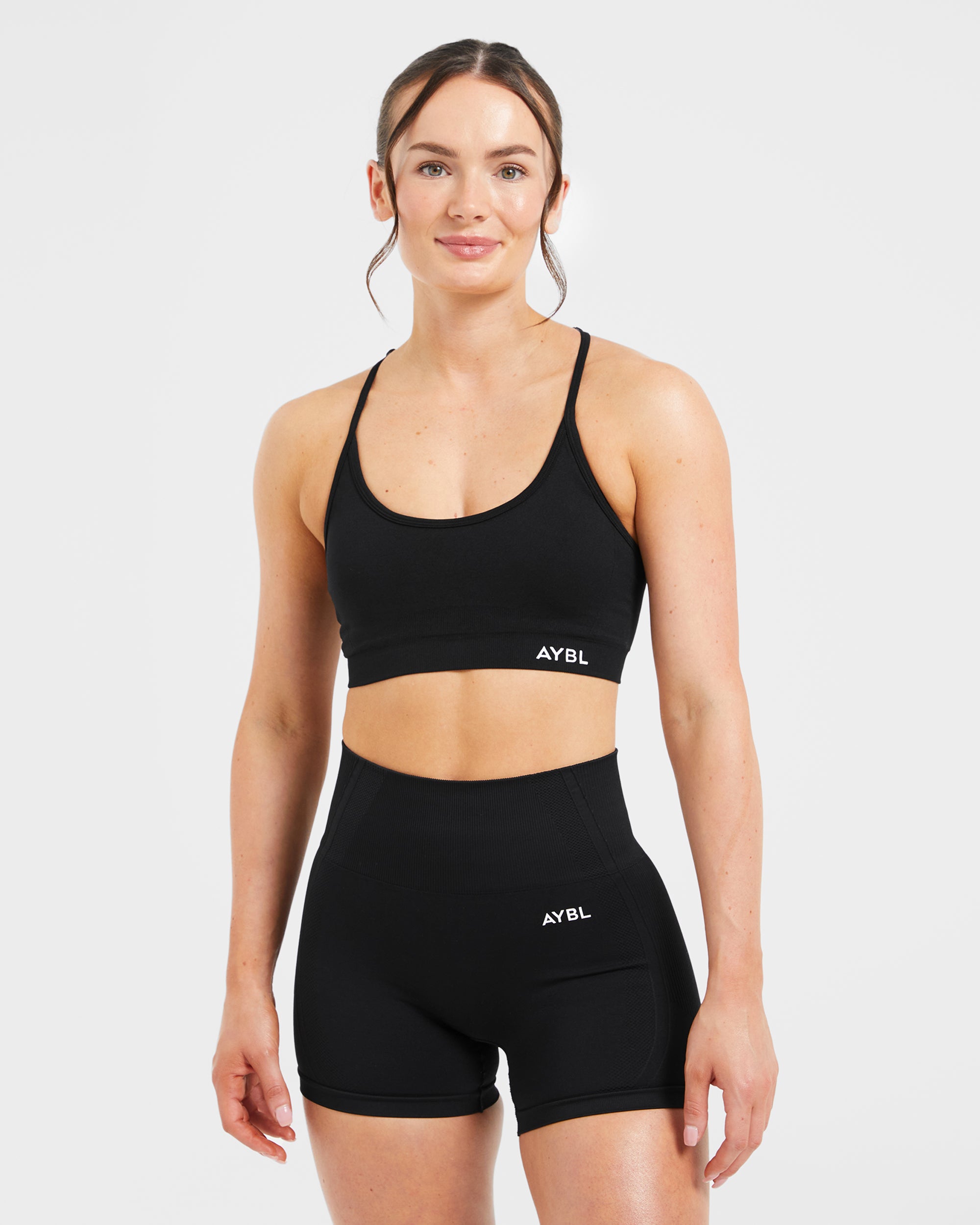 Essential Seamless V Neck Sports Bra - Black - aybldev