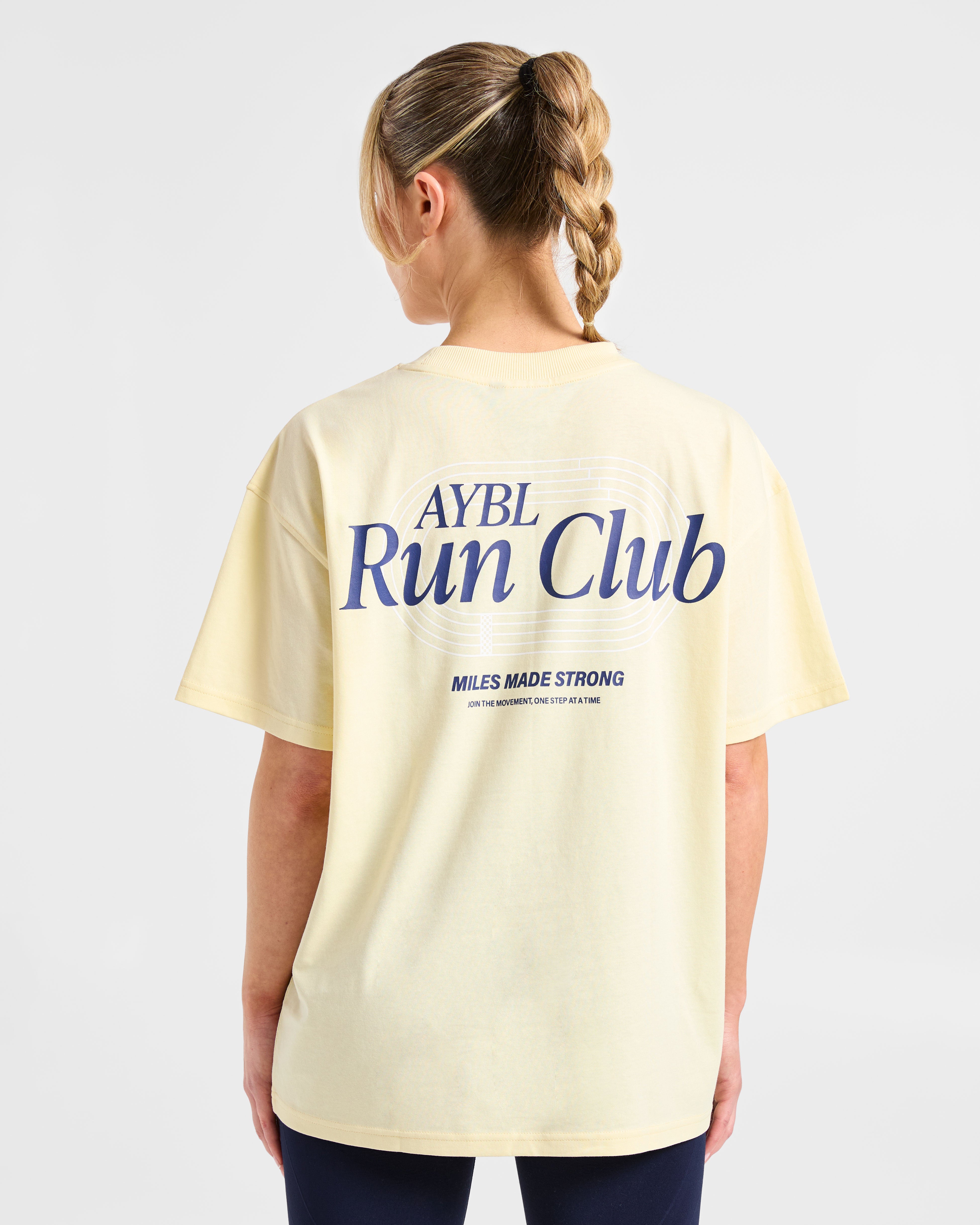 Run Club Oversized T Shirt - Butter Yellow