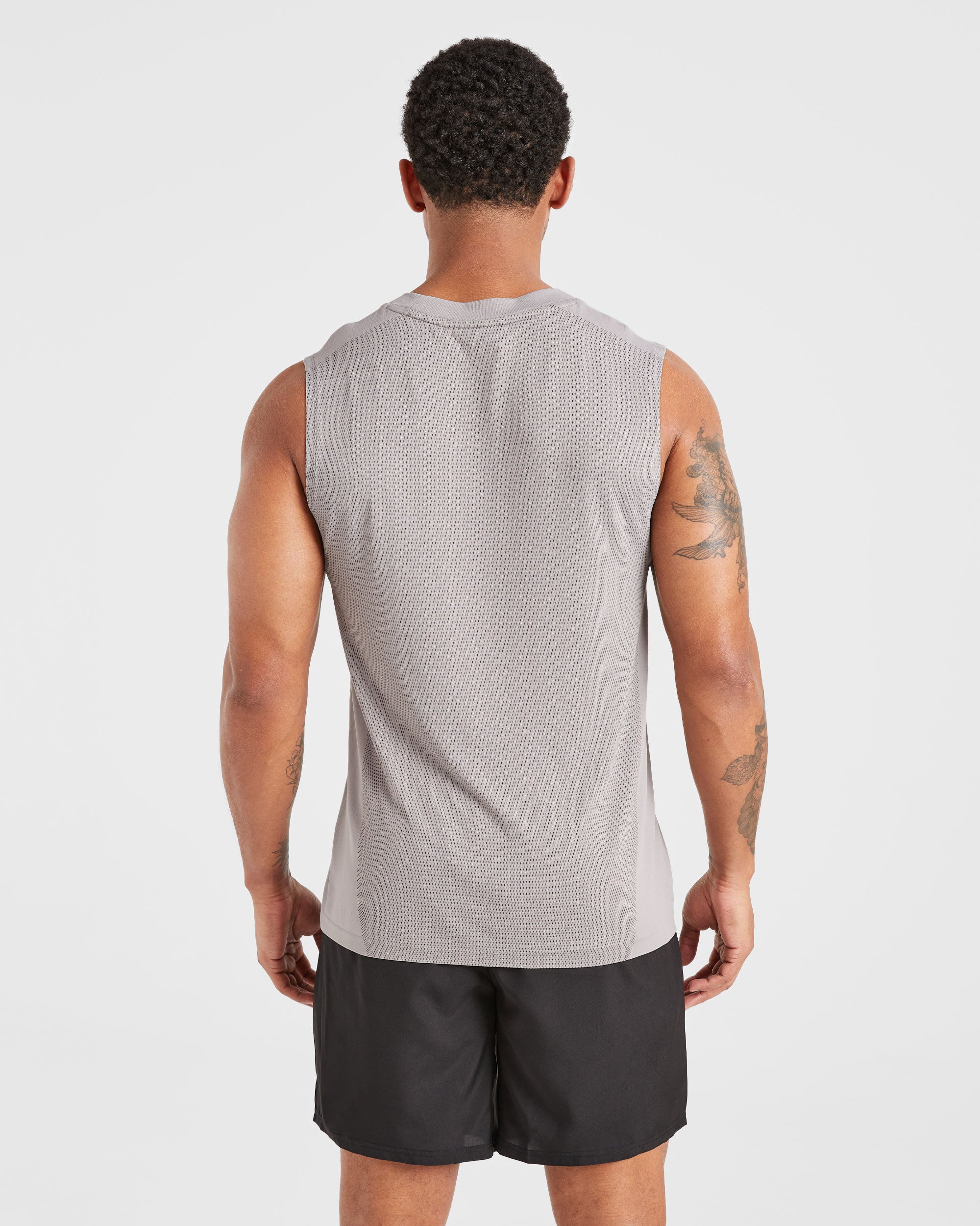 Attain Seamless Vest - Woodland Fog