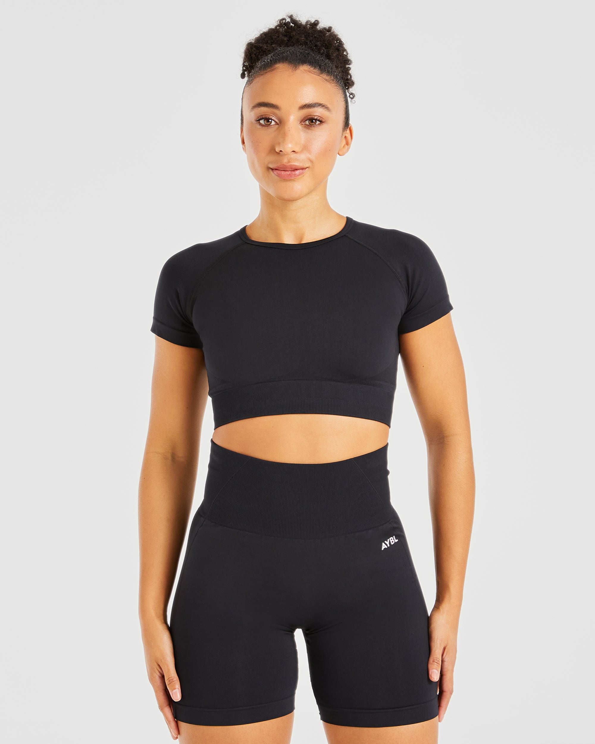 Empower Seamless Crop Top - Black - aybldev