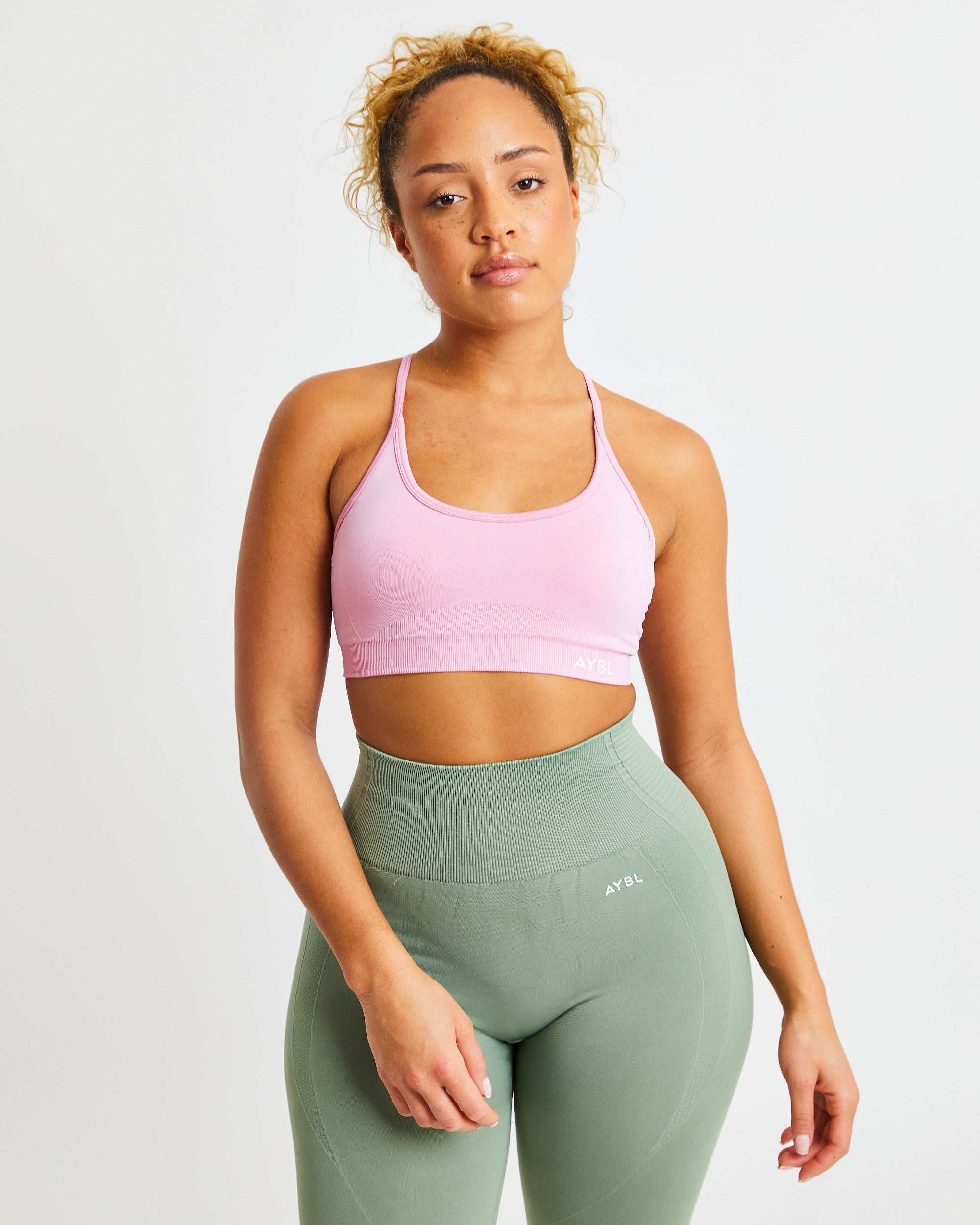 Essential Seamless V Neck Sports Bra - Baby Pink - aybldev