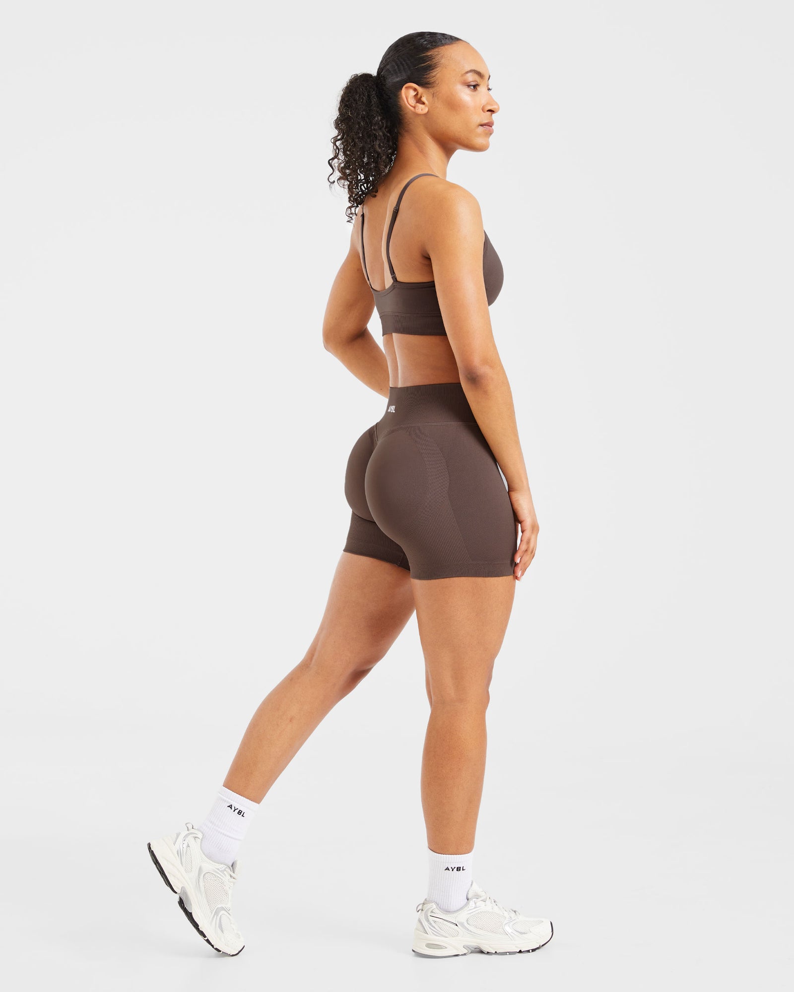 Adapt Seamless Shorts - Brown