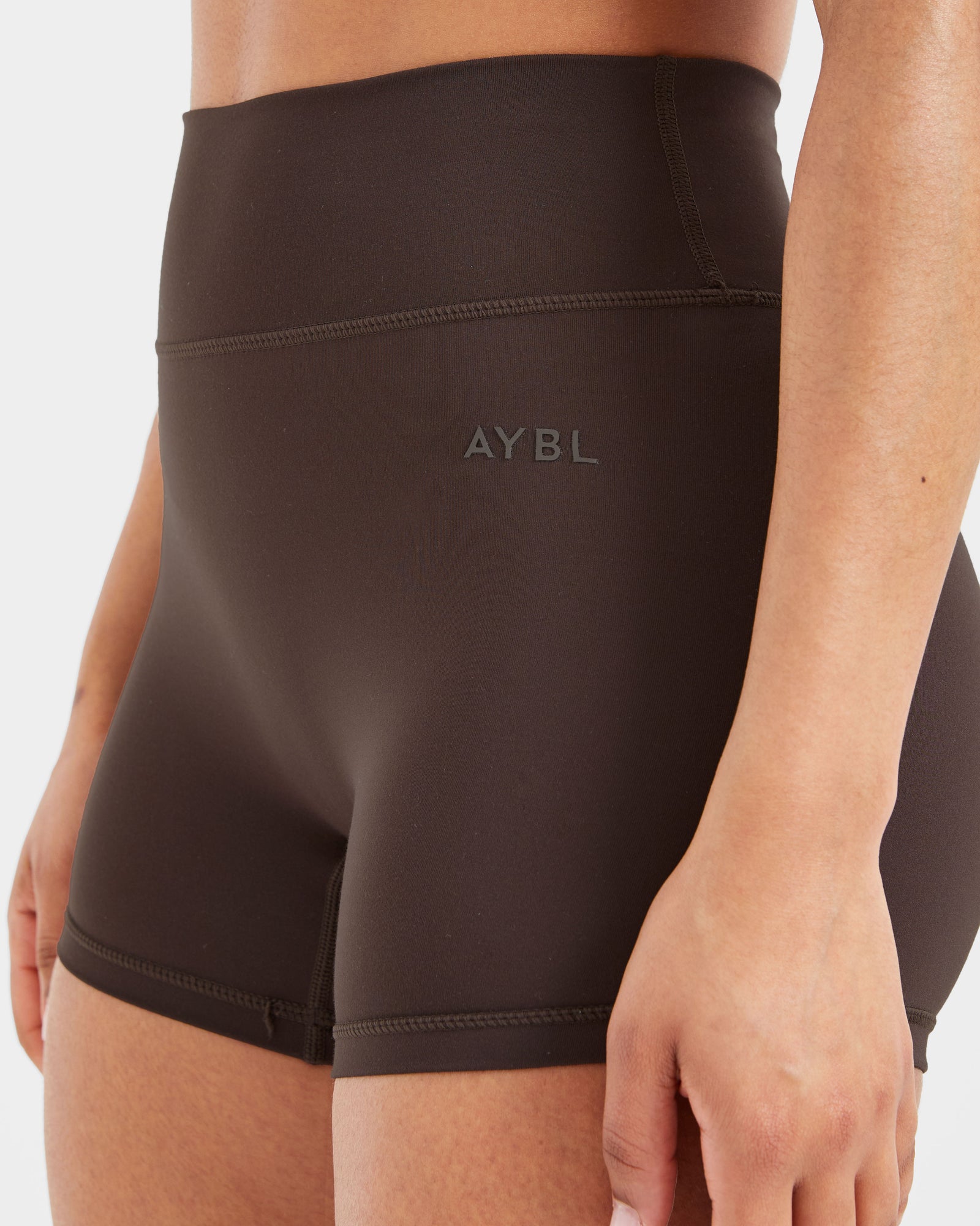 Staple Shorts - Coffee Brown