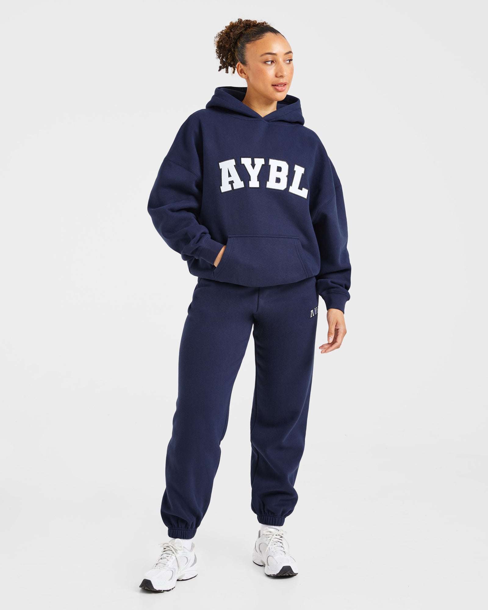 Varsity 2.0 Oversized Joggers - Navy