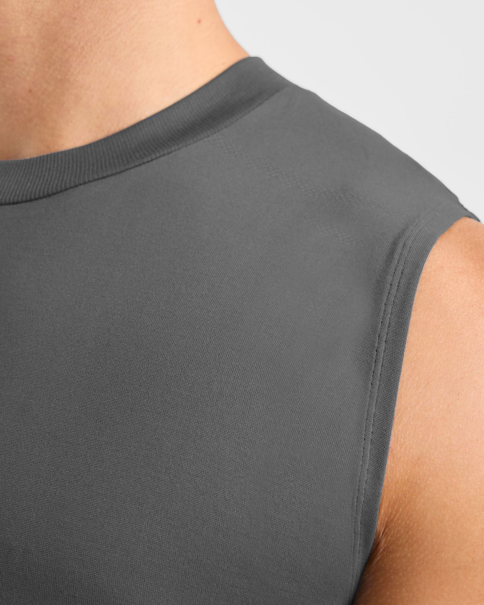 Attain Seamless Vest - Storm Grey