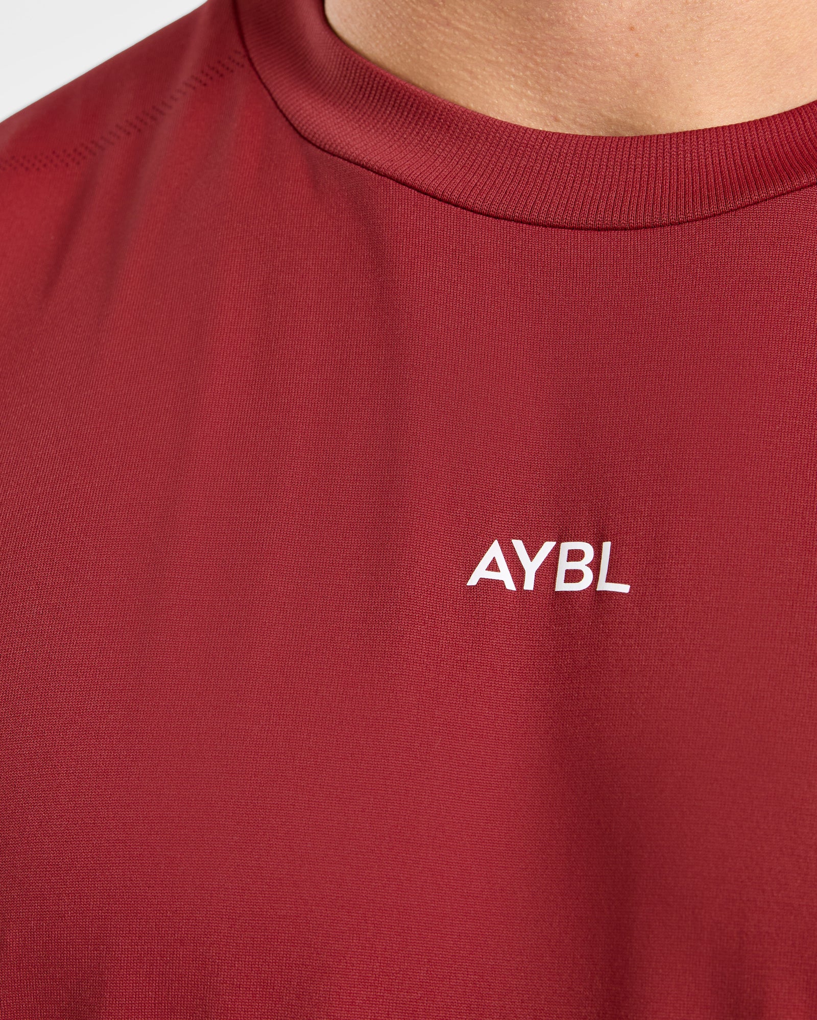 Attain Seamless Vest - Maroon Red