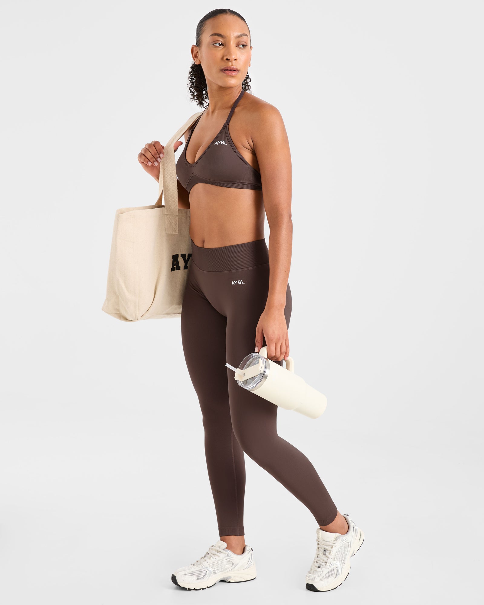 Adapt Seamless Strappy Sports Bra - Brown