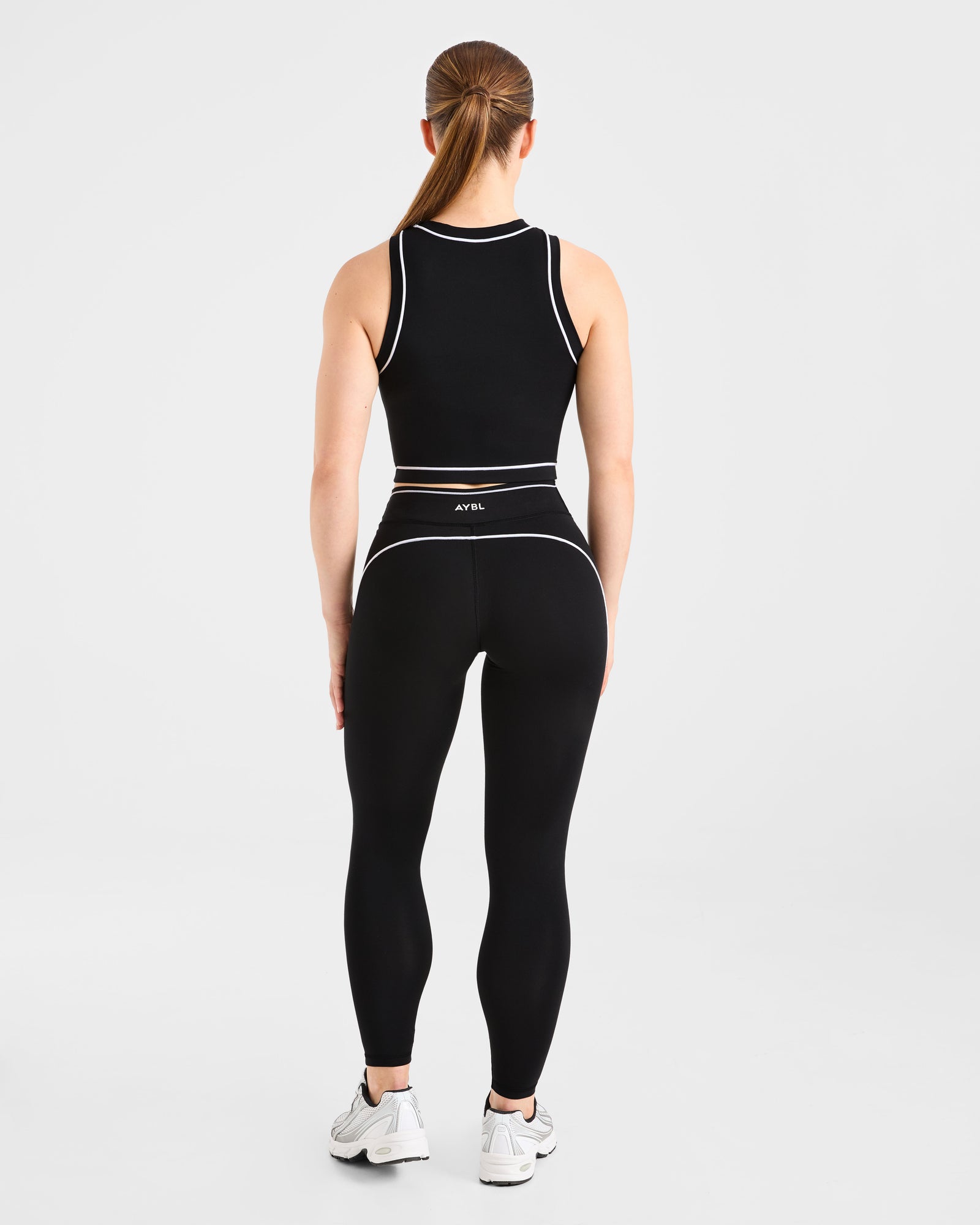 Form Tank Top - Black