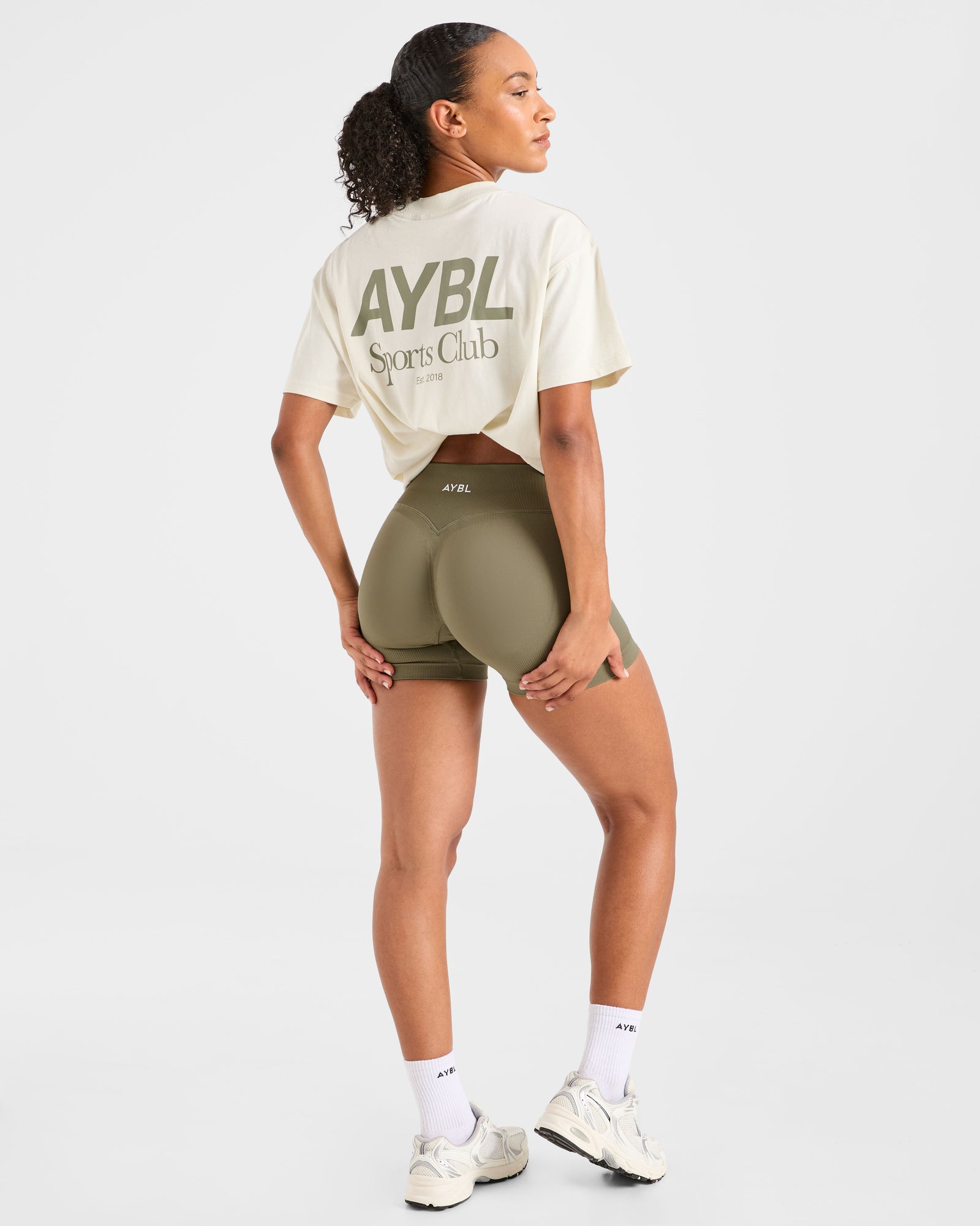 Adapt Seamless Shorts - Muted Olive