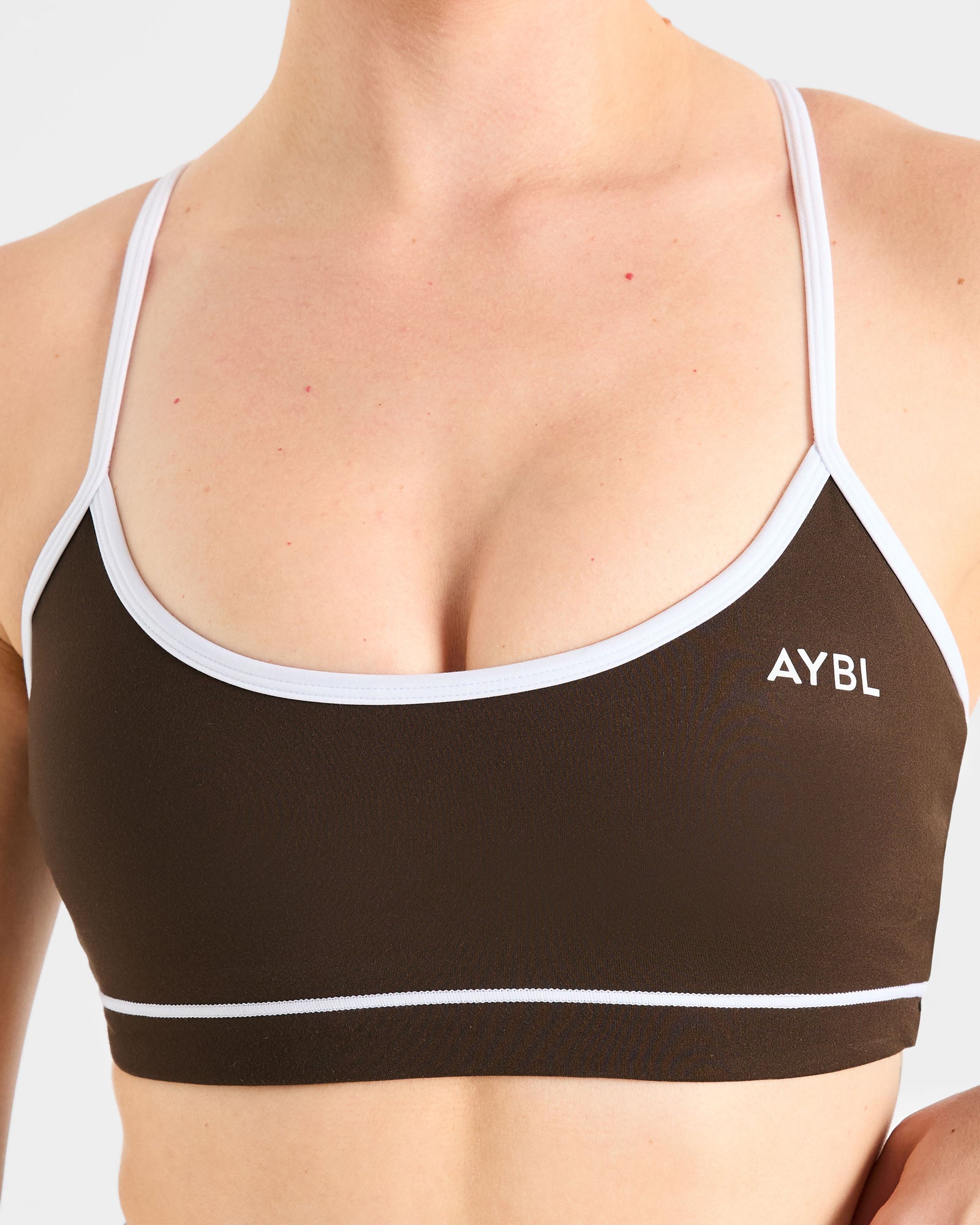Form Sports Bra - Coffee Bean