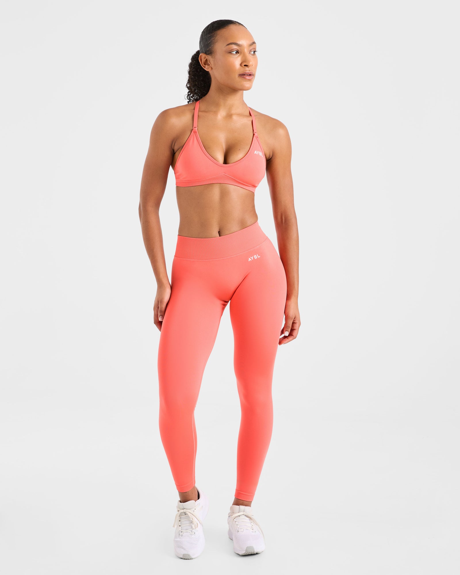 Adapt Seamless Strappy Sports Bra - Summer Peach