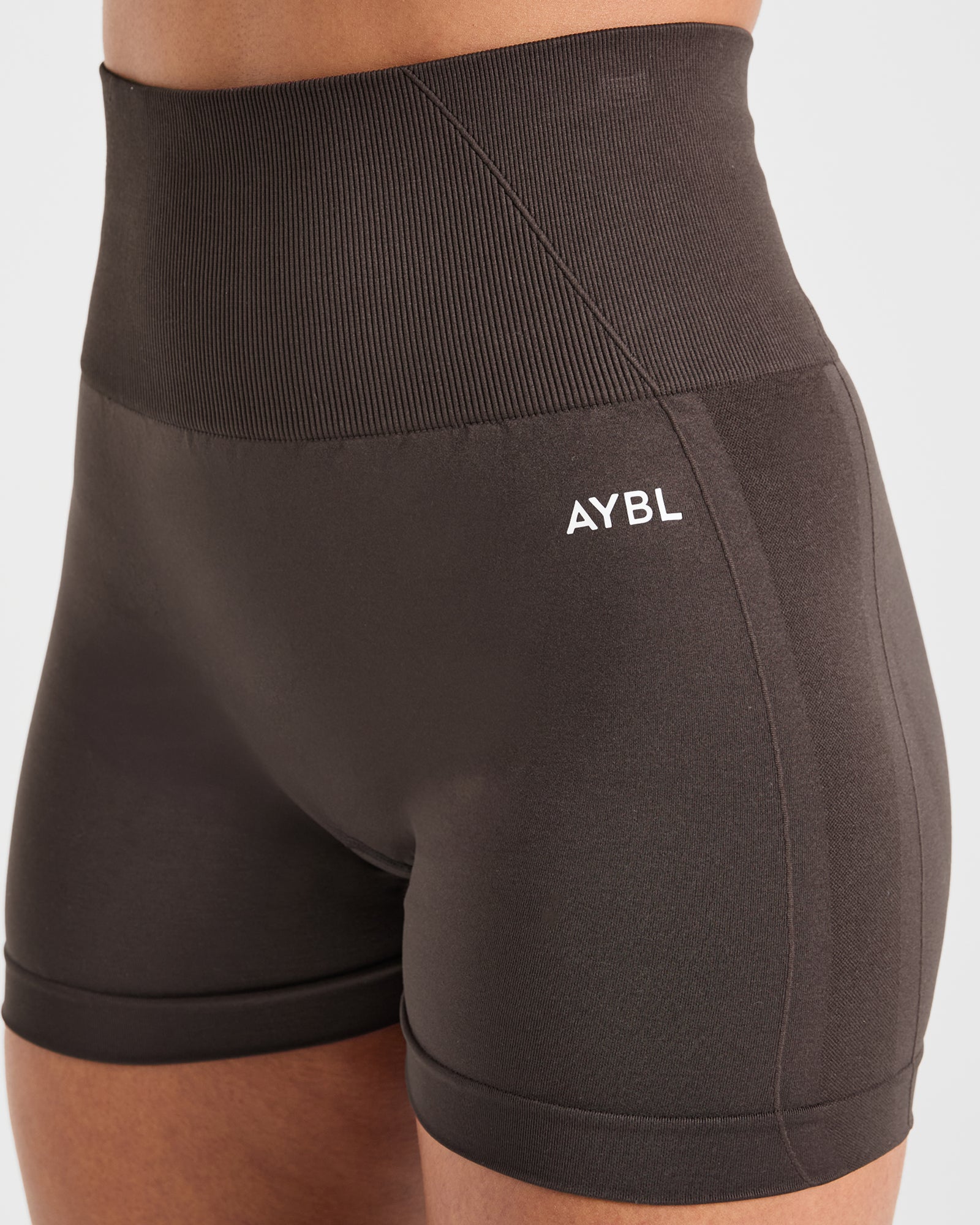 Empower Seamless Shorts - Cocoa Brown