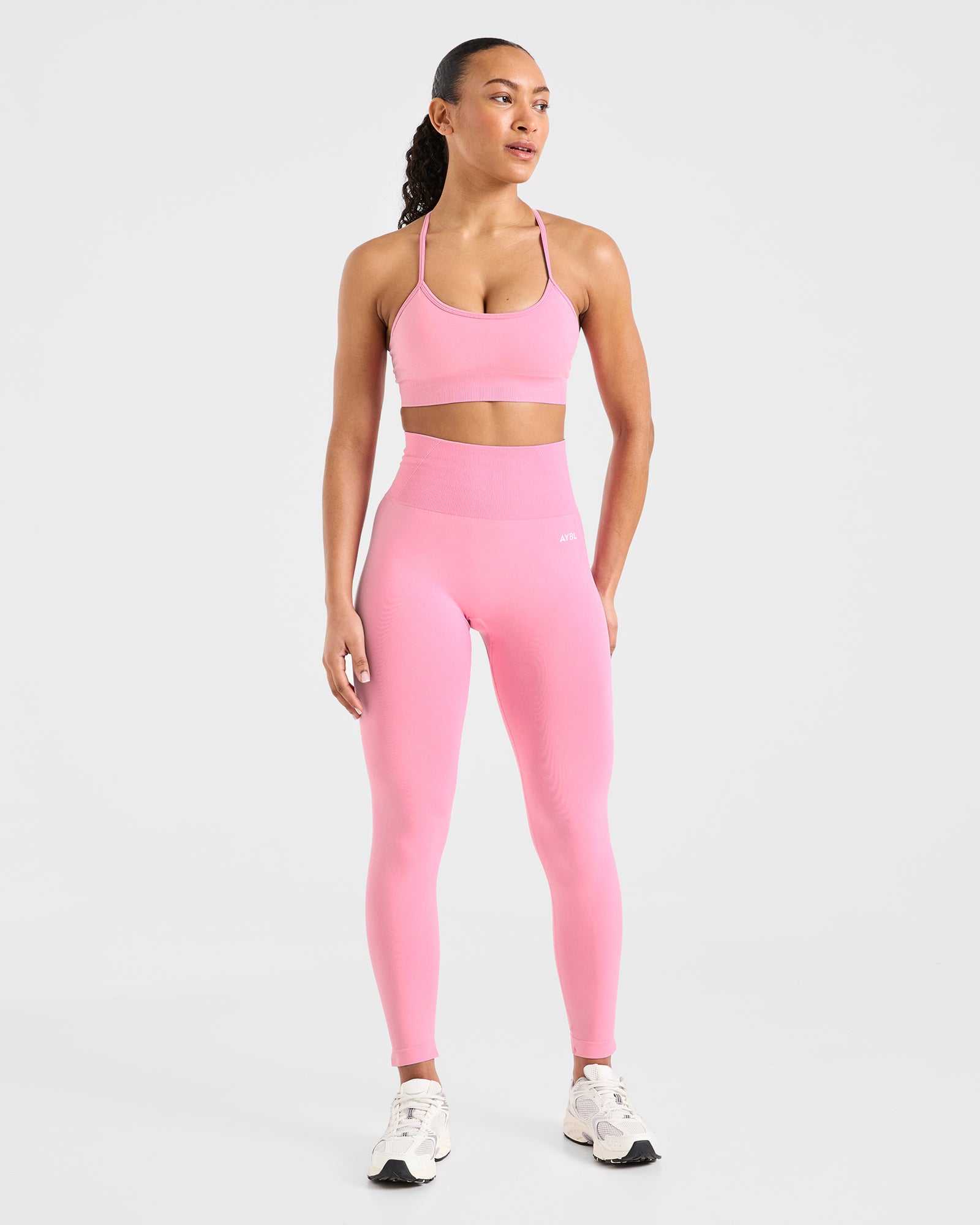 Empower Seamless Sports Bra - Baby Pink