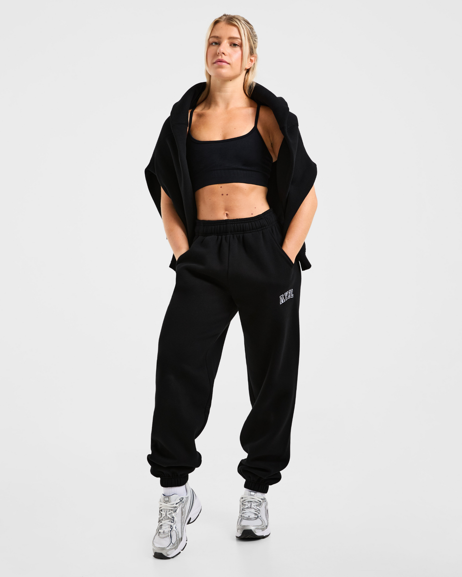 Varsity 2.0 Oversized Joggers - Black