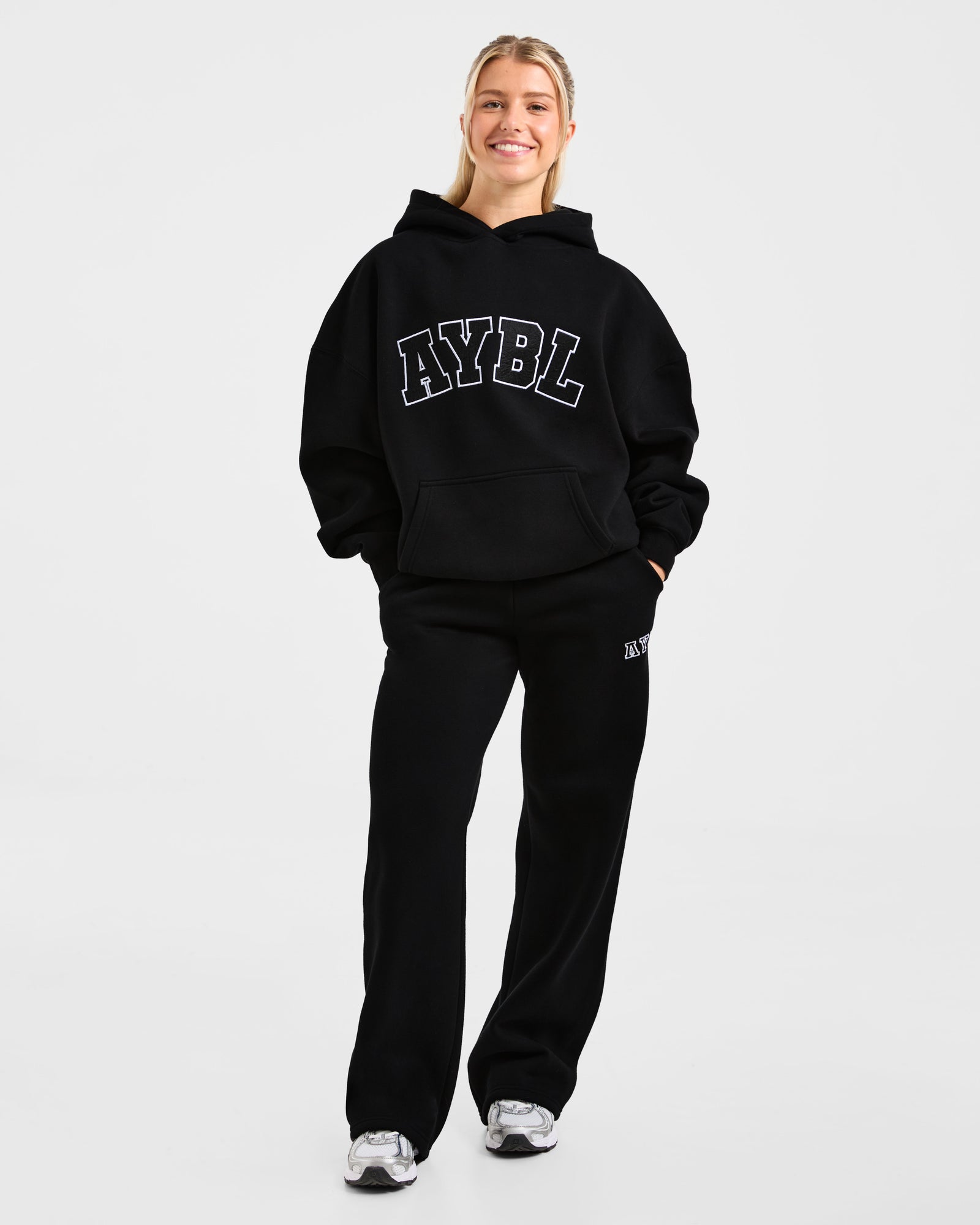 Varsity 2.0 Oversized Straight Leg Joggers - Black