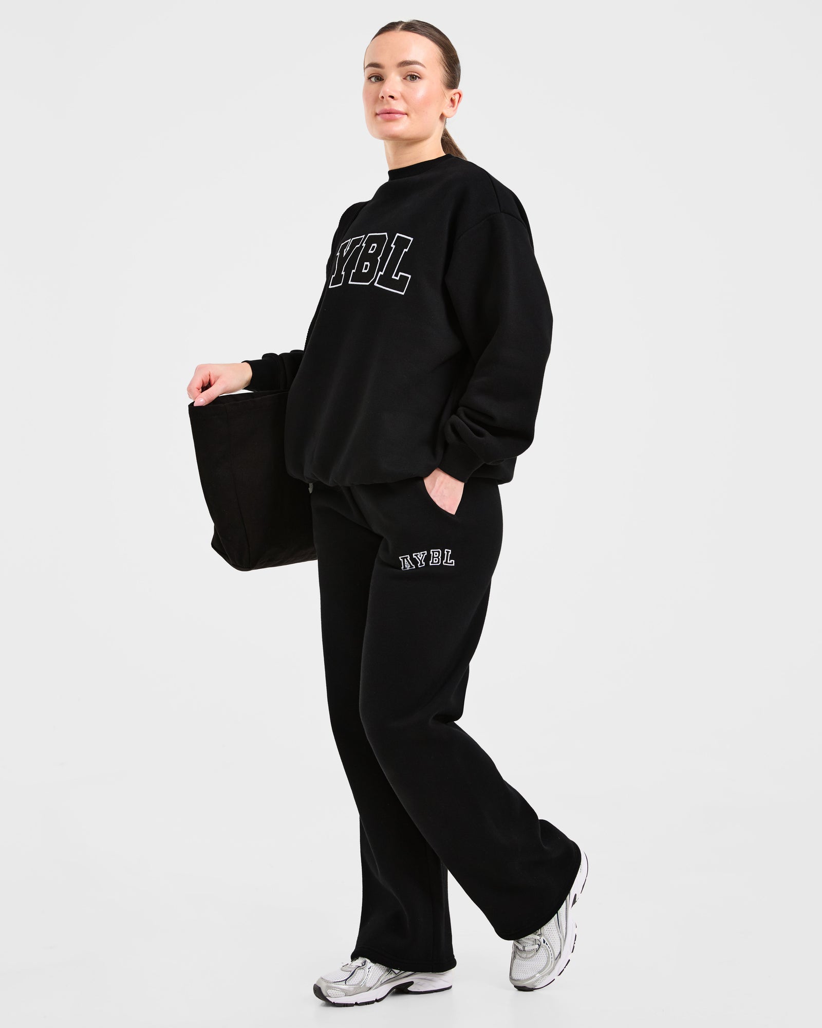 Varsity 2.0 Oversized Sweatshirt - Black