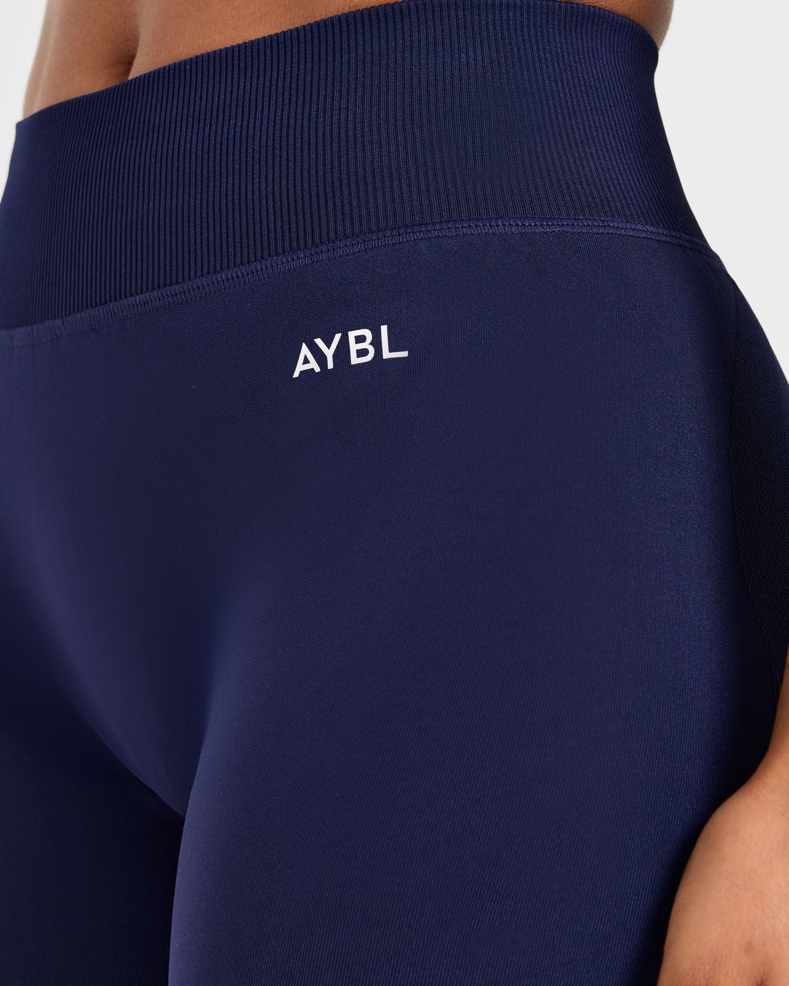 Adapt Seamless Shorts - Deep Navy