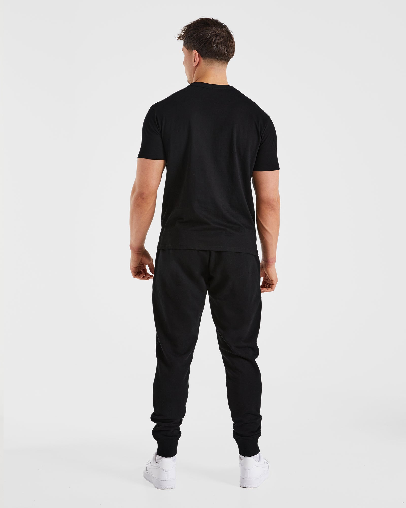 Essential Joggers - Black