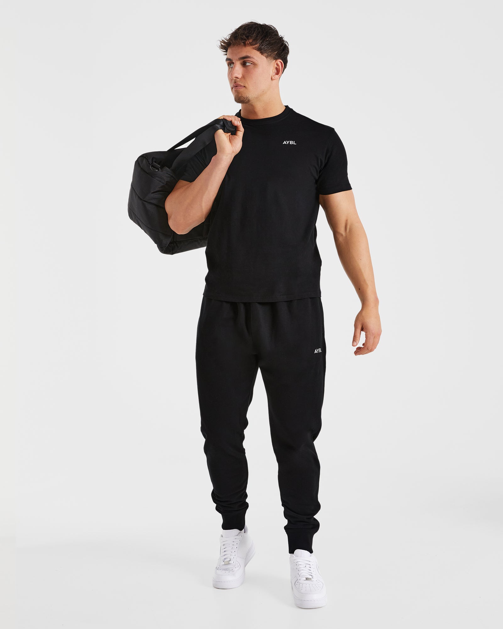 Essential Joggers - Black