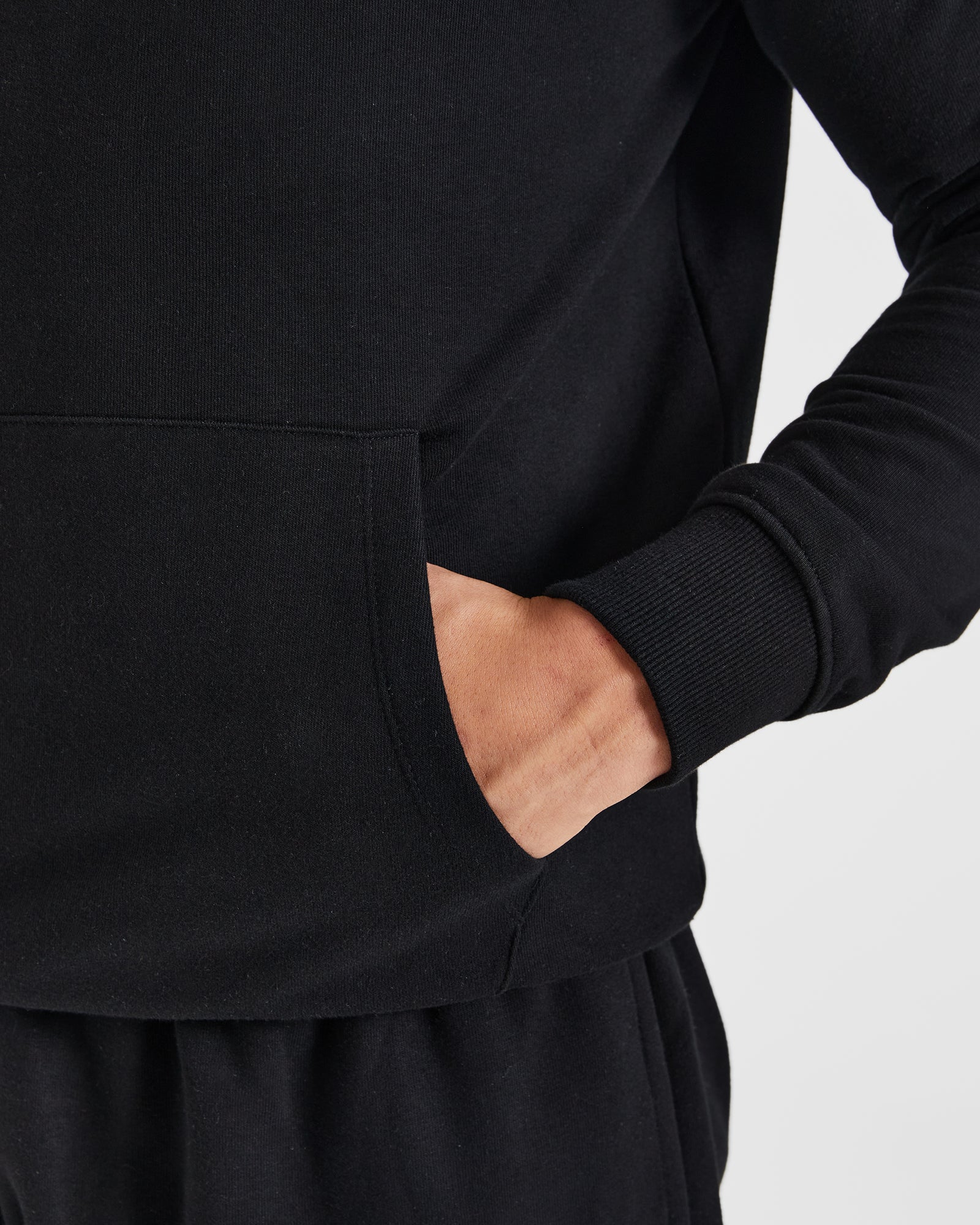Essential Hoodie - Black