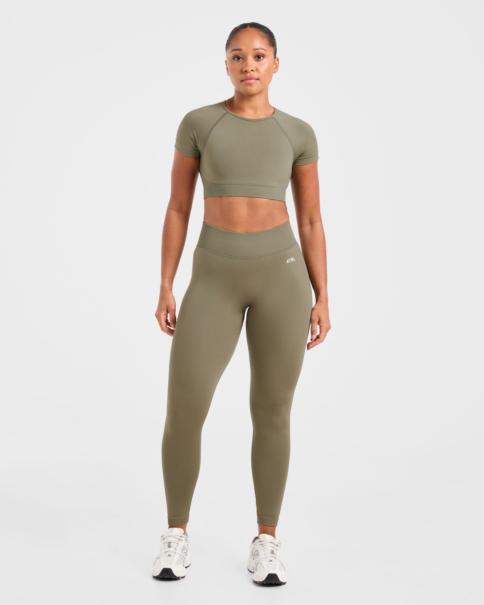 JD Adapt Seamless Crop Top - Muted Olive