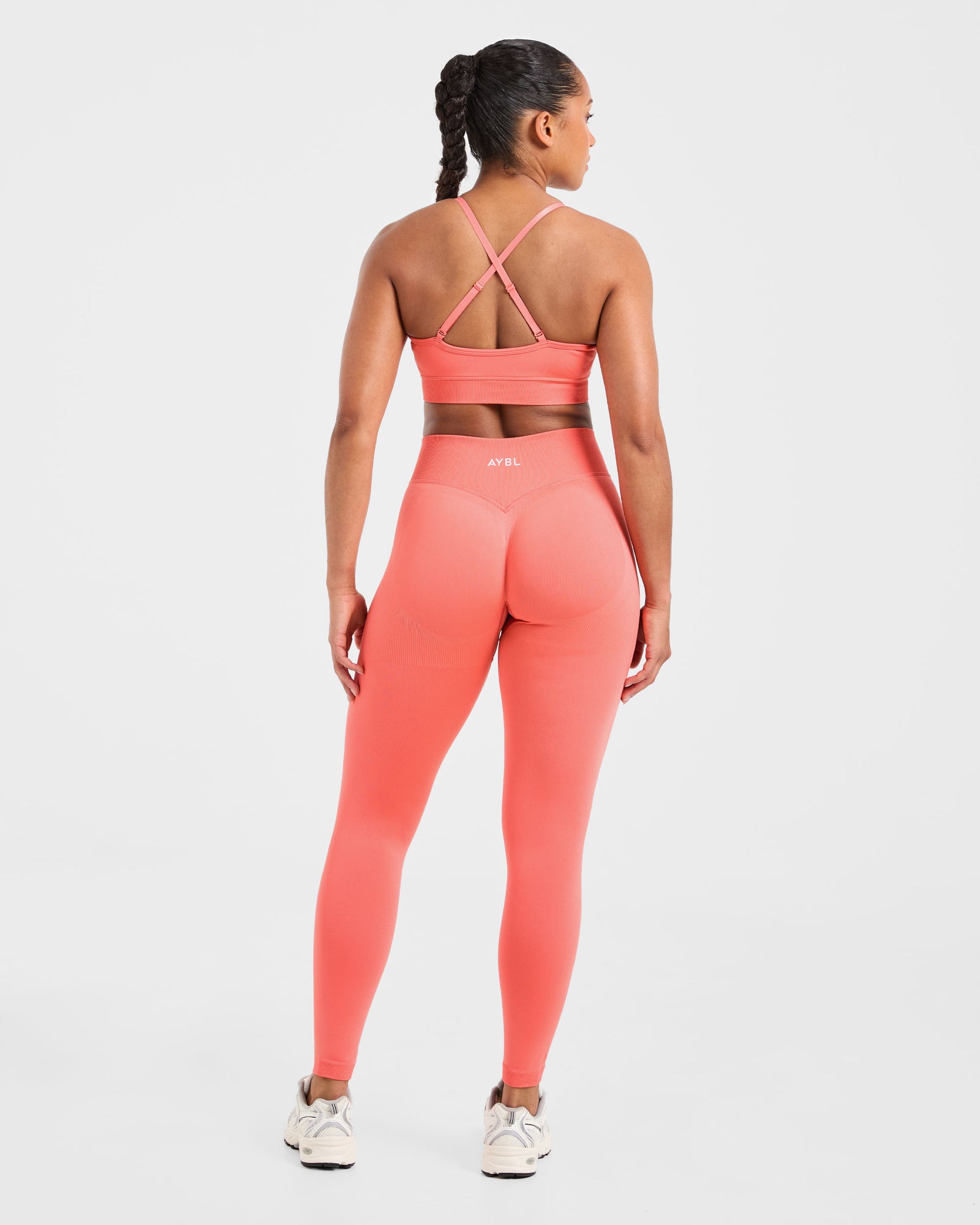 Adapt Seamless Sports Bra - Summer Peach