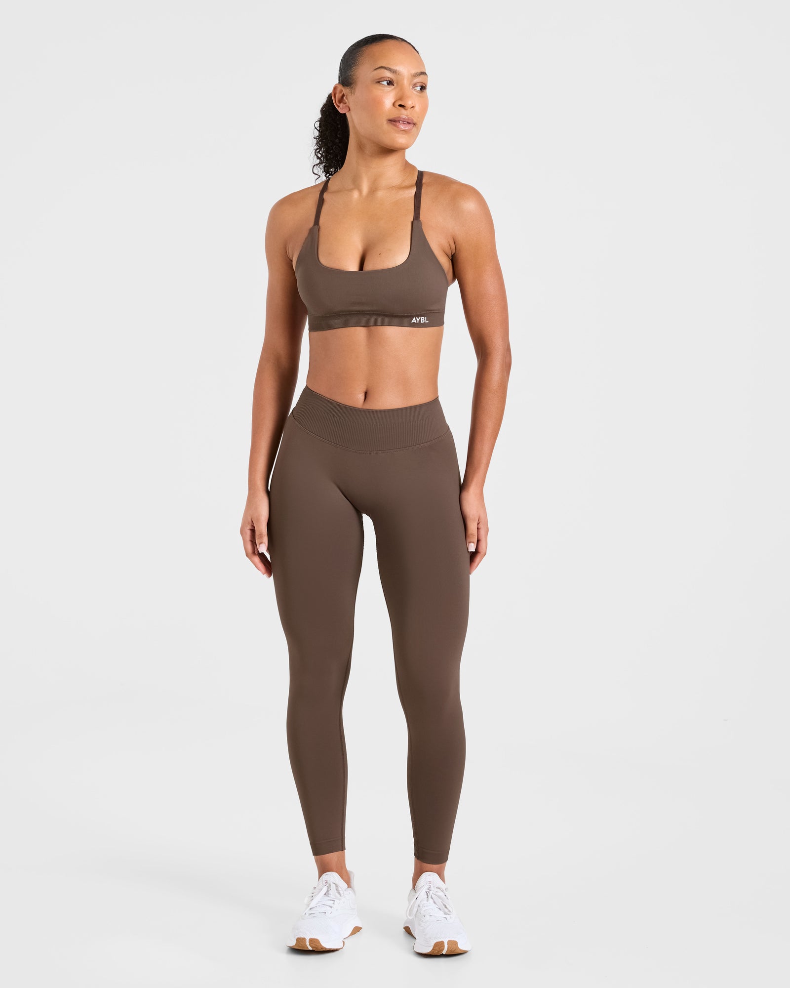 Enhance Seamless Sports Bra - Brown