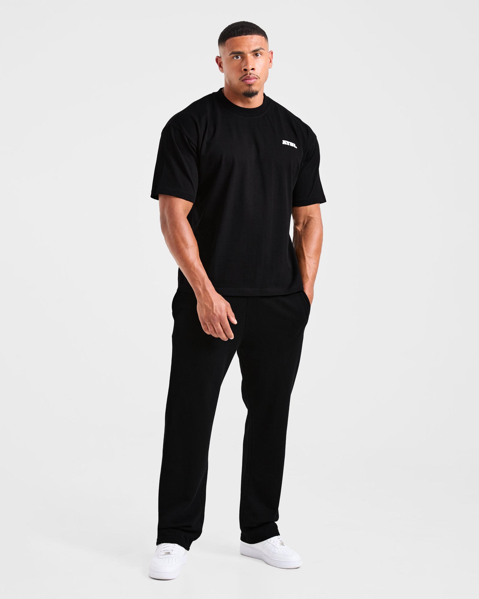 Global Oversized T Shirt - Black/Red