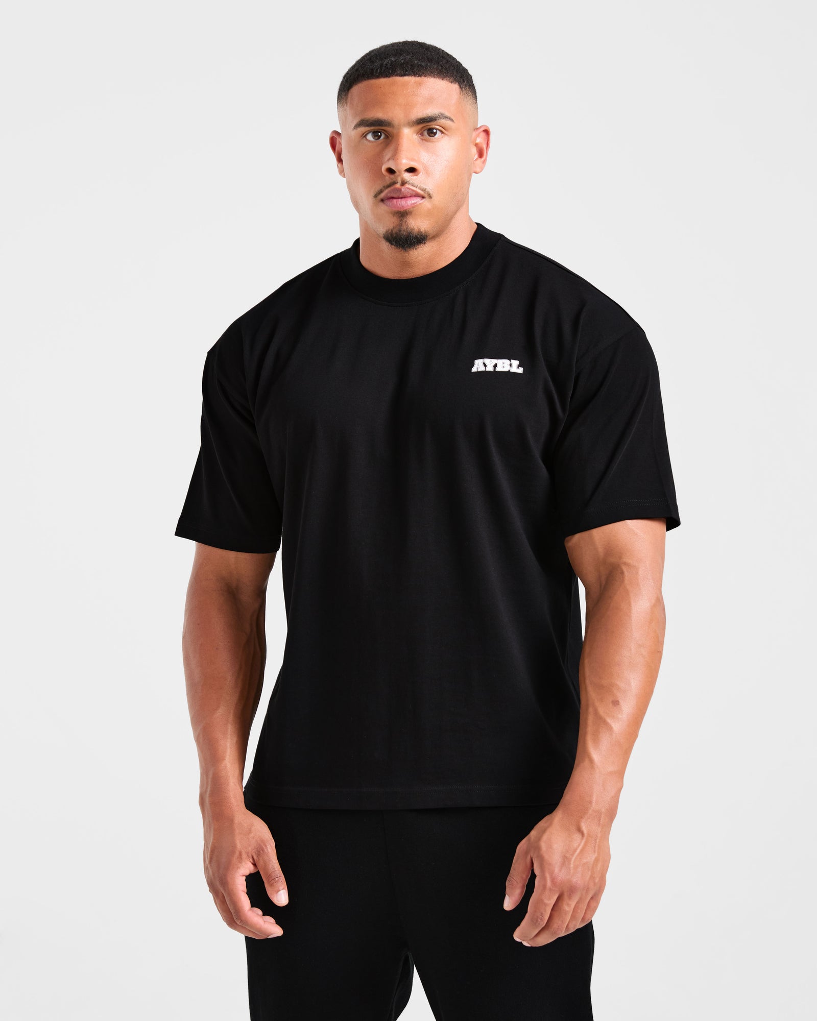 Global Oversized T Shirt - Black/Red