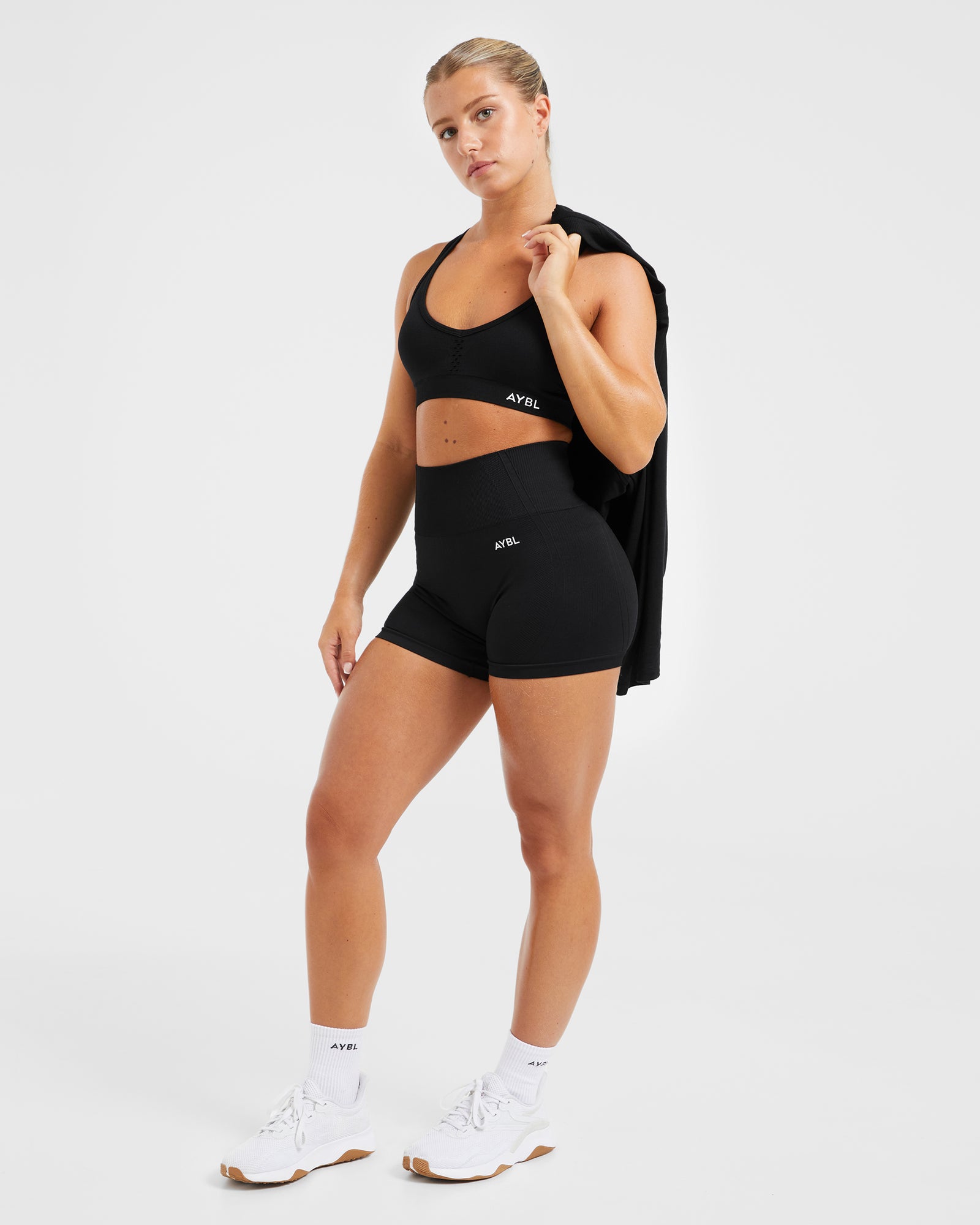 Essential Seamless Strappy Sports Bra - Black - aybldev