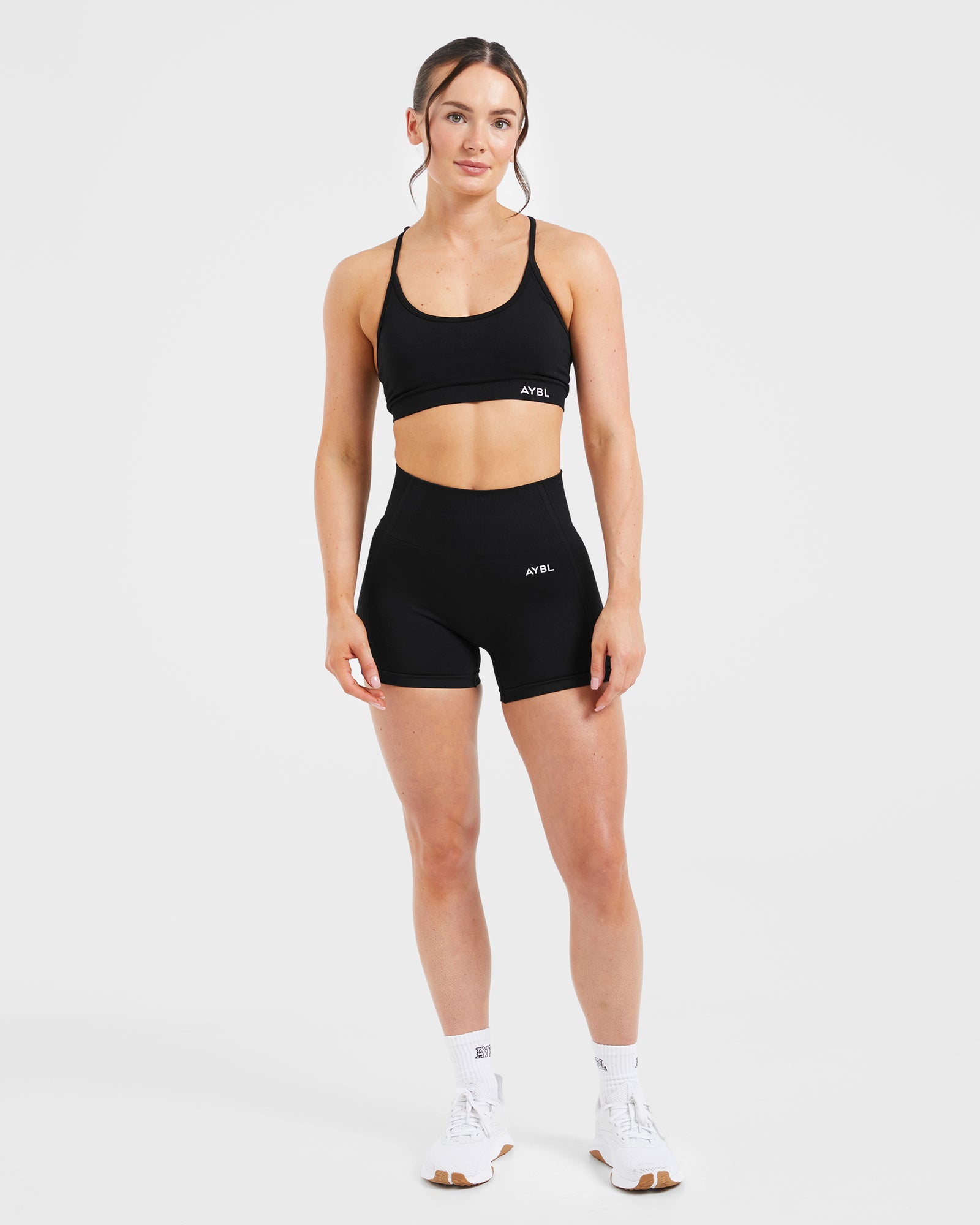 Essential Seamless V Neck Sports Bra - Black - aybldev