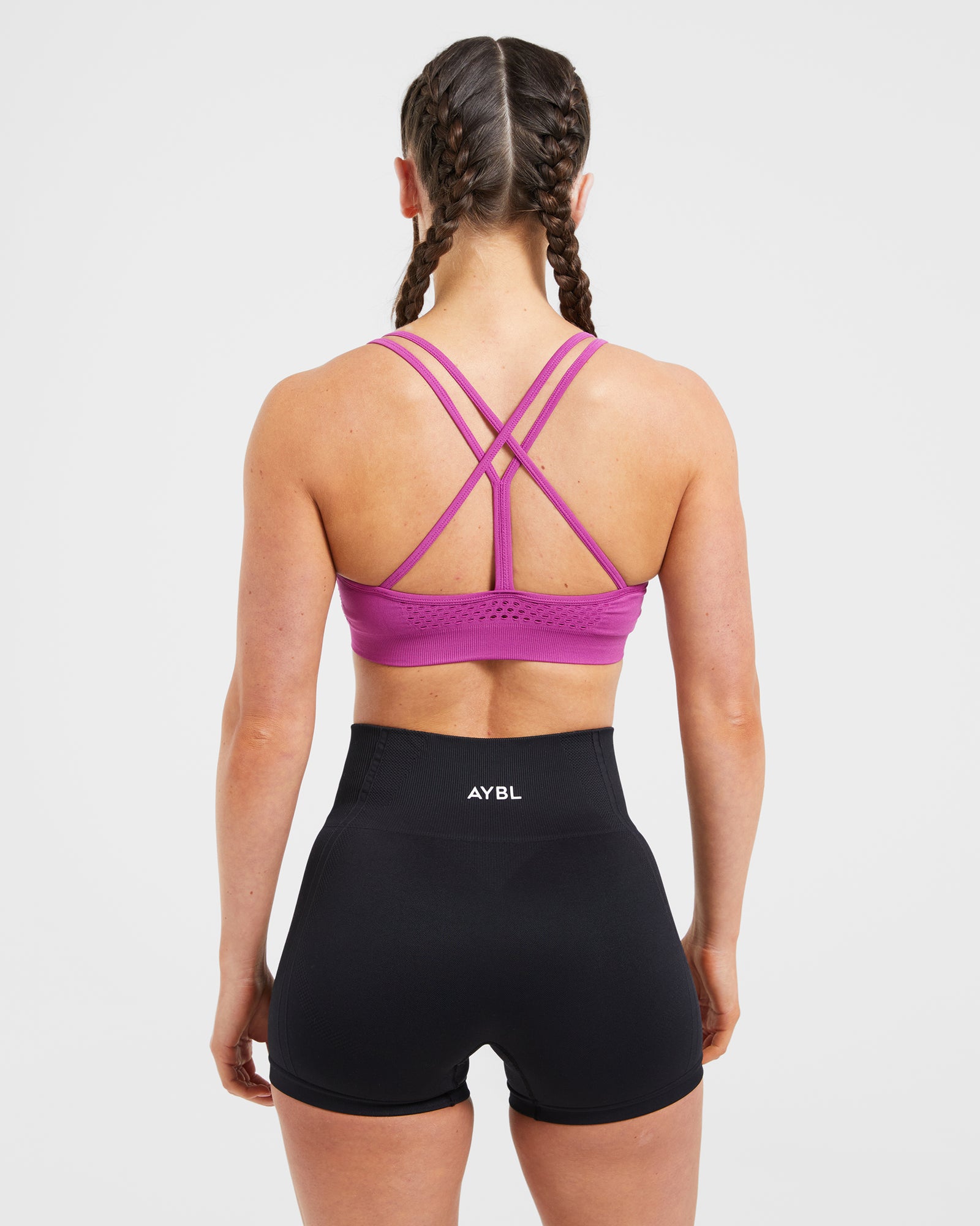 Essential Seamless Strappy Sports Bra - Magenta - aybldev