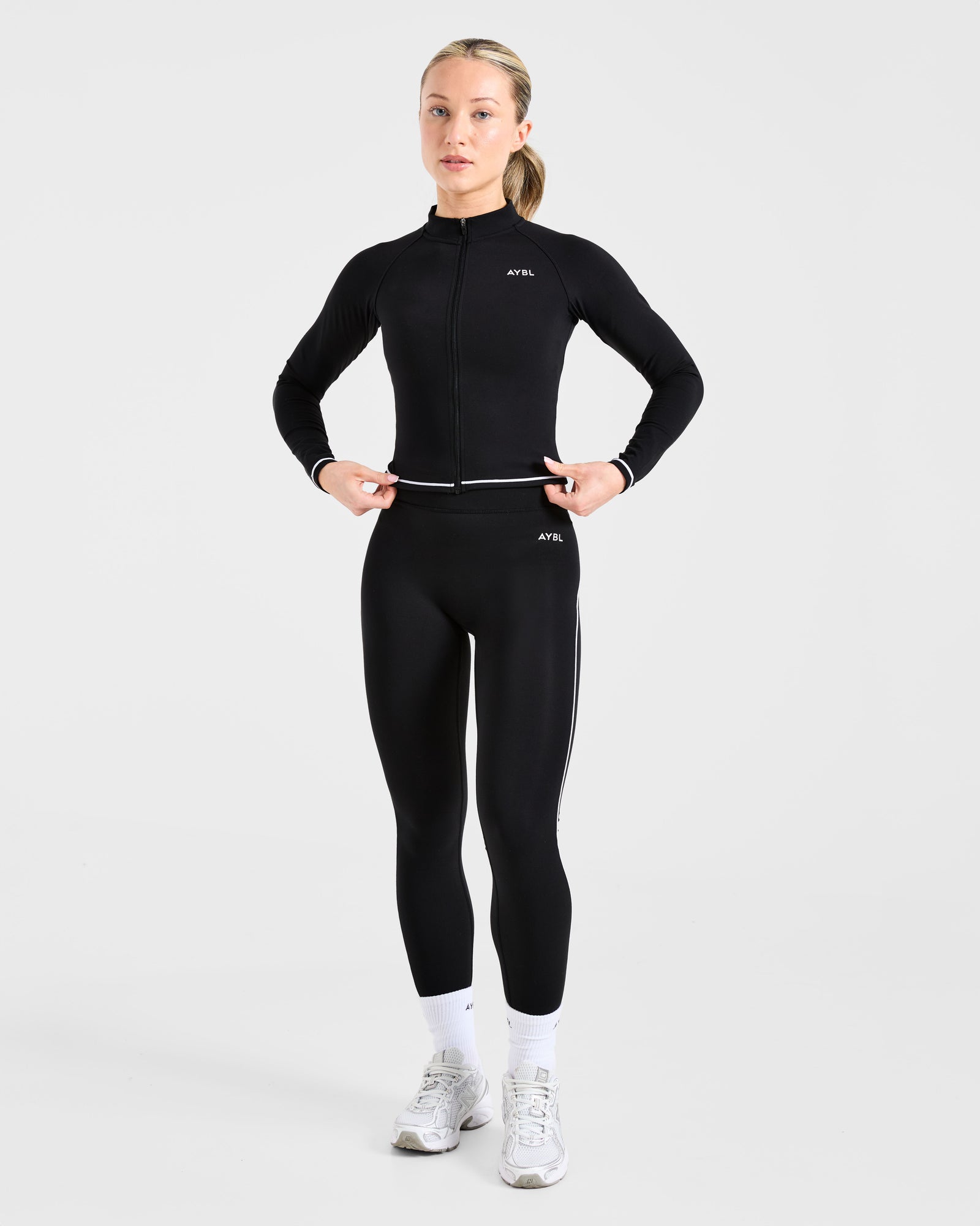 JD Form Zip Up Jacket - Black (Copy)