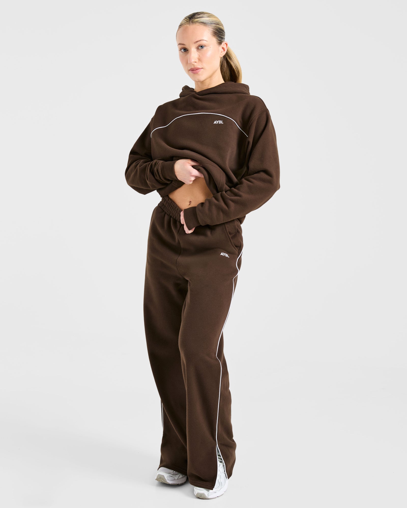 Form Hoodie - Coffee Bean