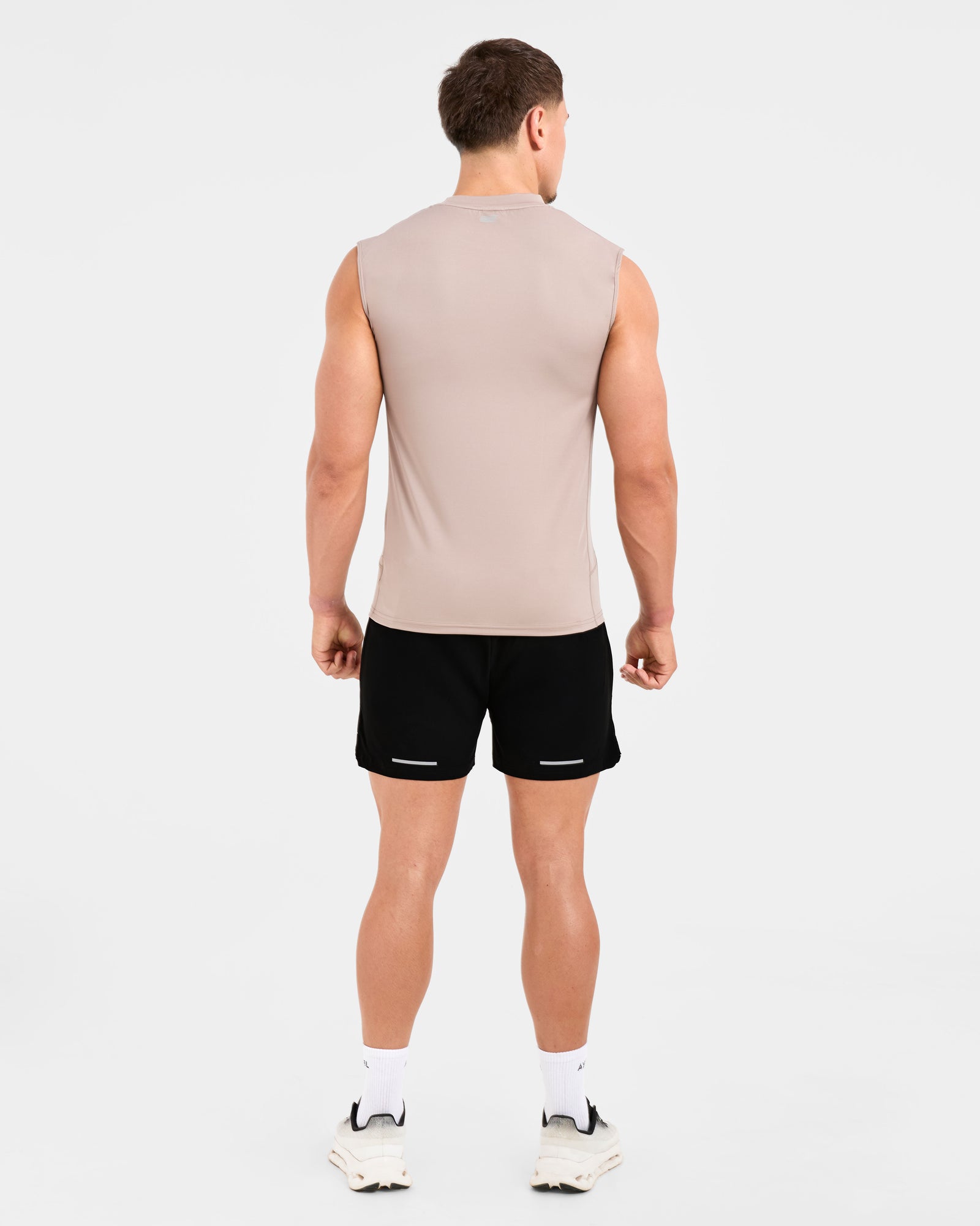 Run Slim Tank - Fossil Taupe