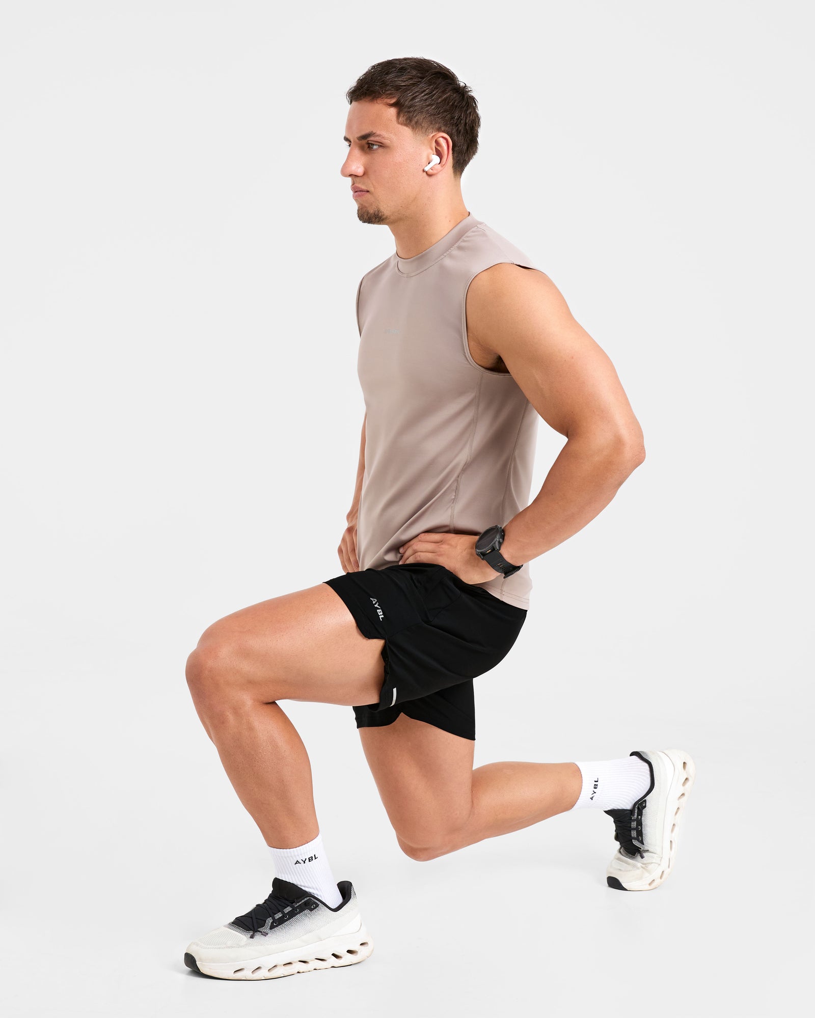 Run Slim Tank - Fossil Taupe