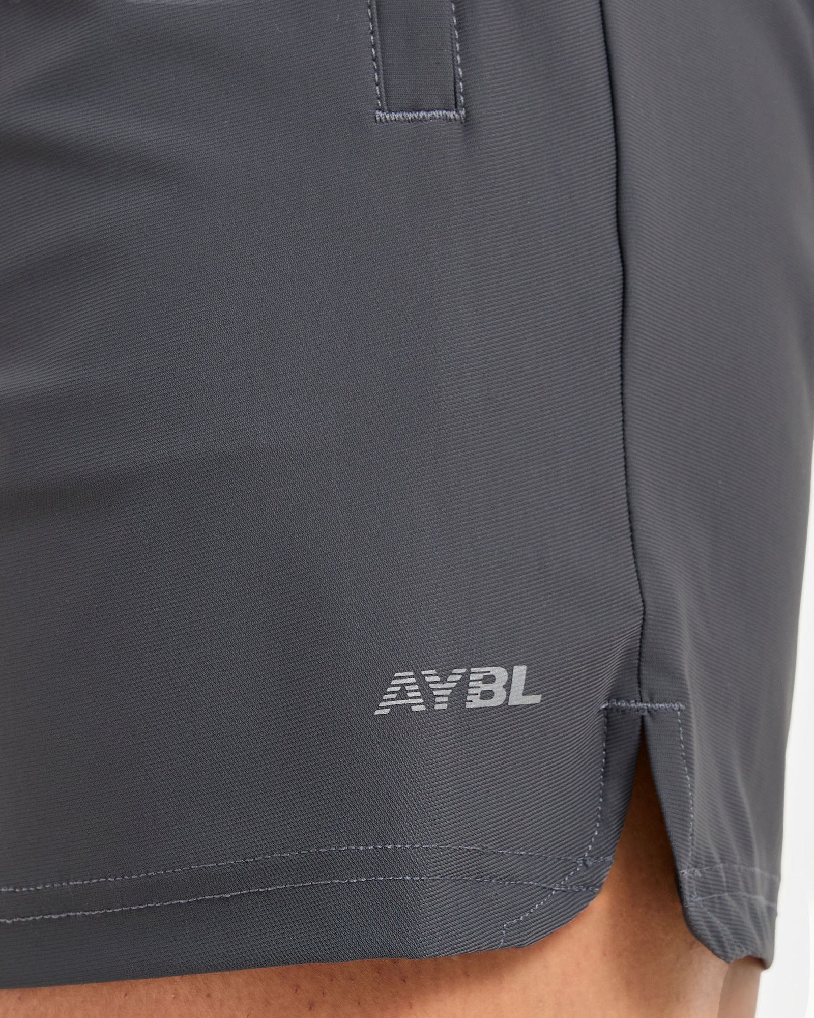 Run 5" Shorts - Hurricane Grey