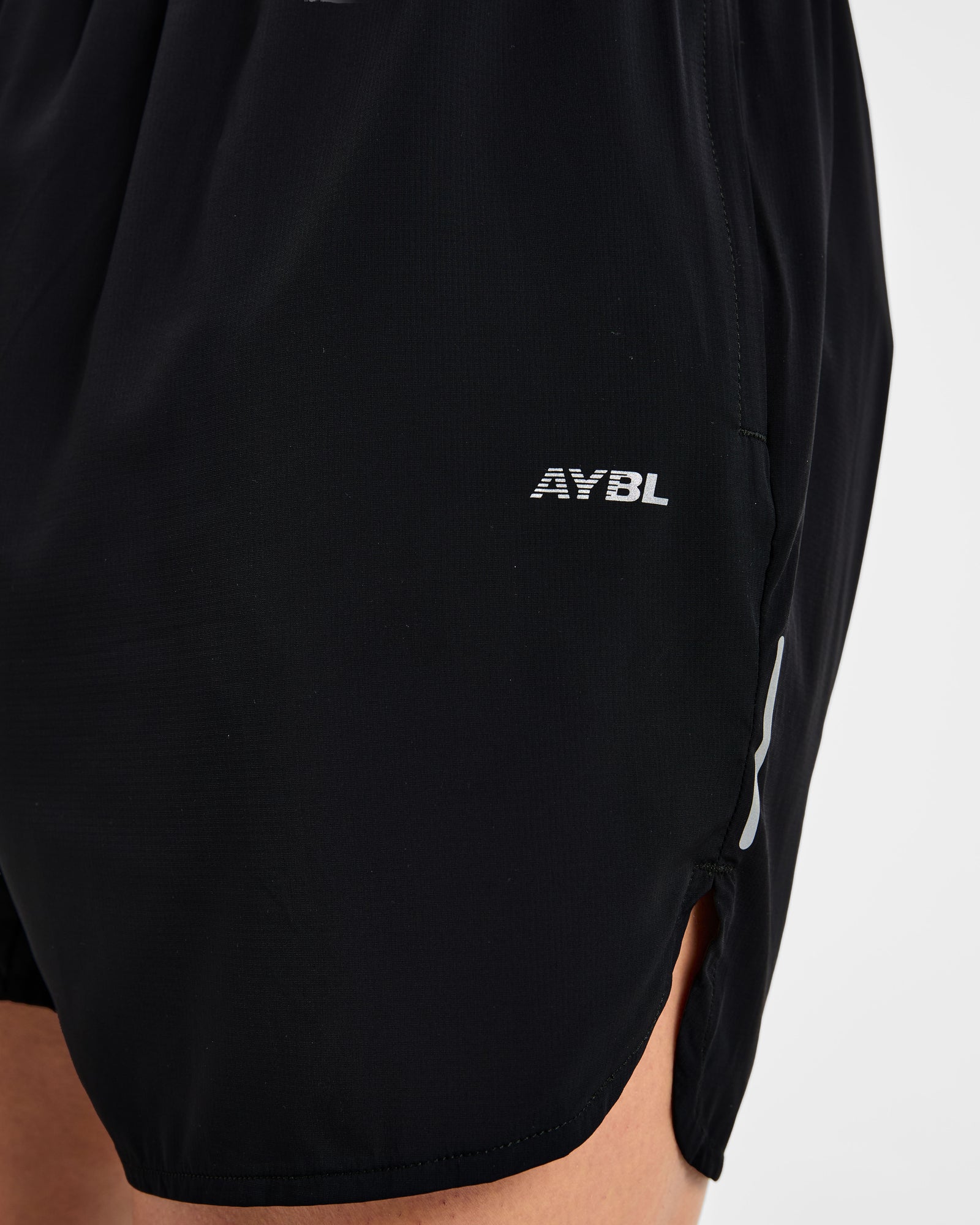 Run Speed Shorts - Black