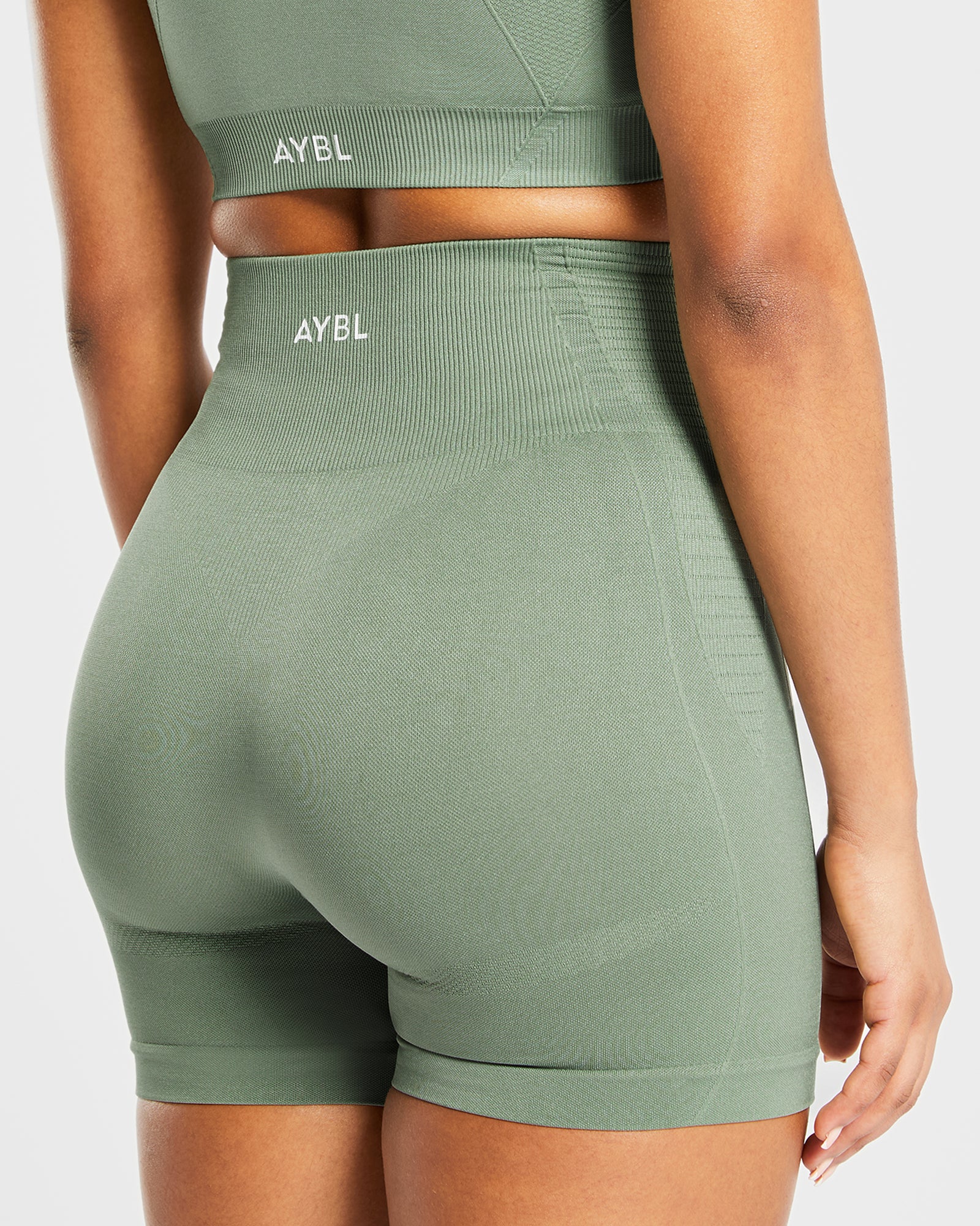 Balance V2 Seamless Shorts - Olive Green