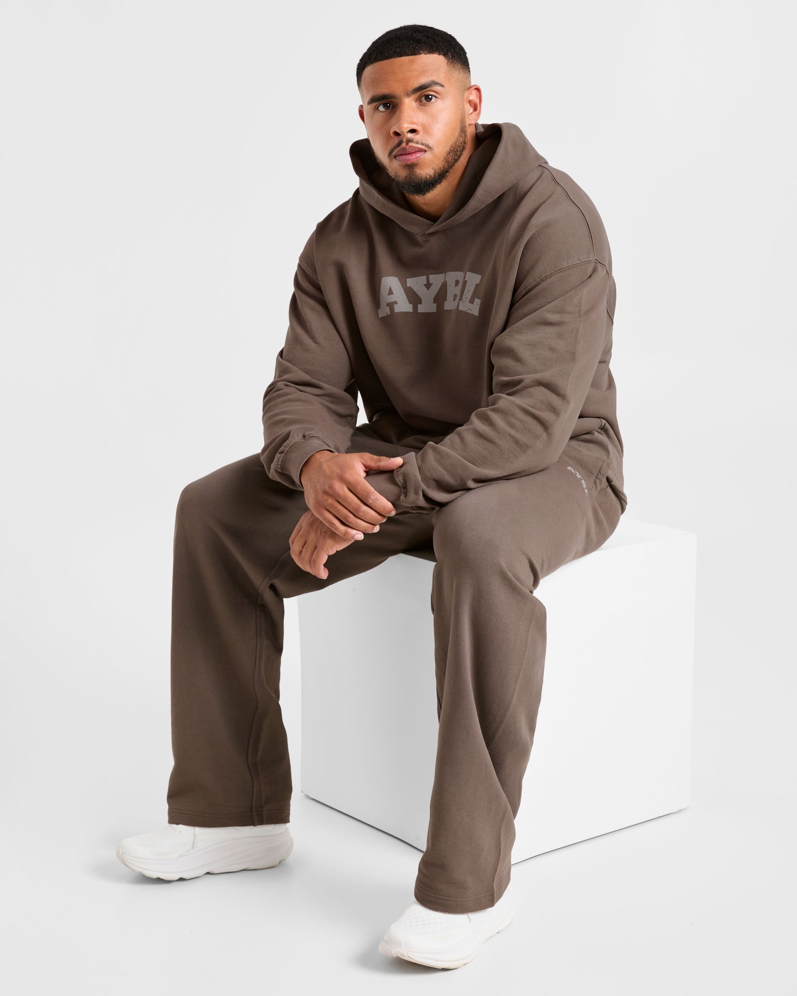 Elite Straight Leg Joggers - Umber Brown