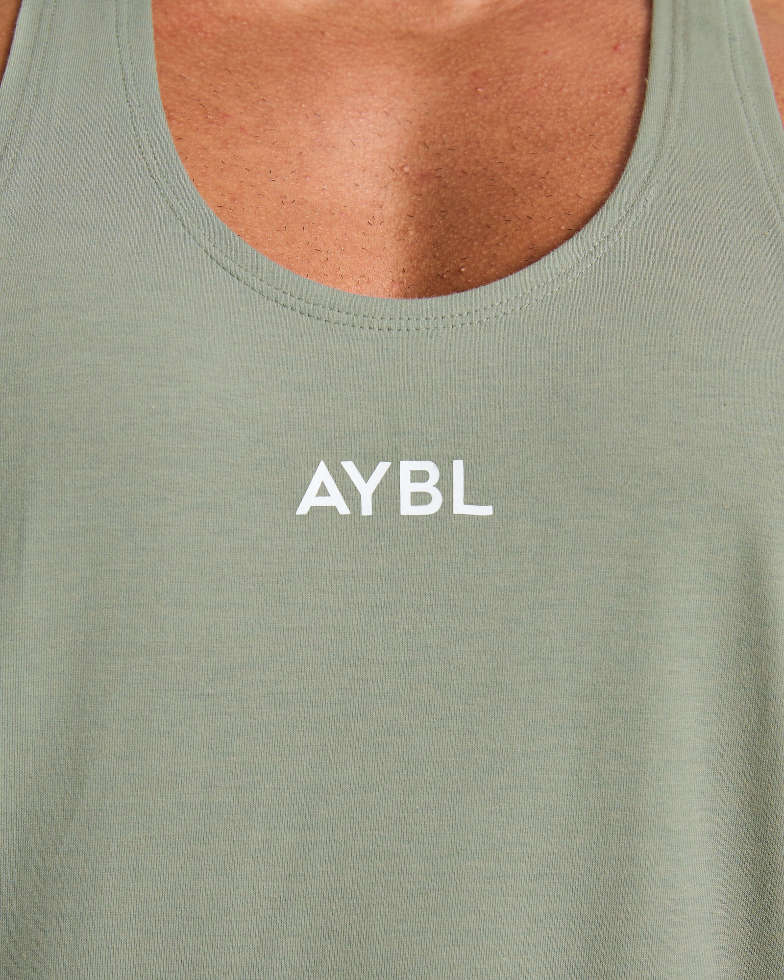 Essential Stringer - Muted Green