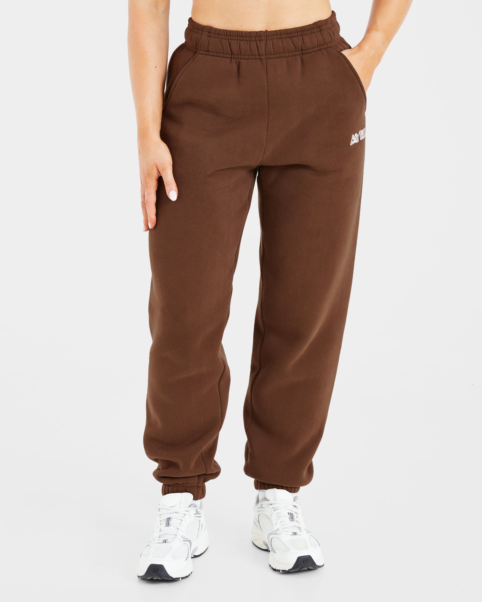 Retro Embroidered Oversized Joggers - Brown