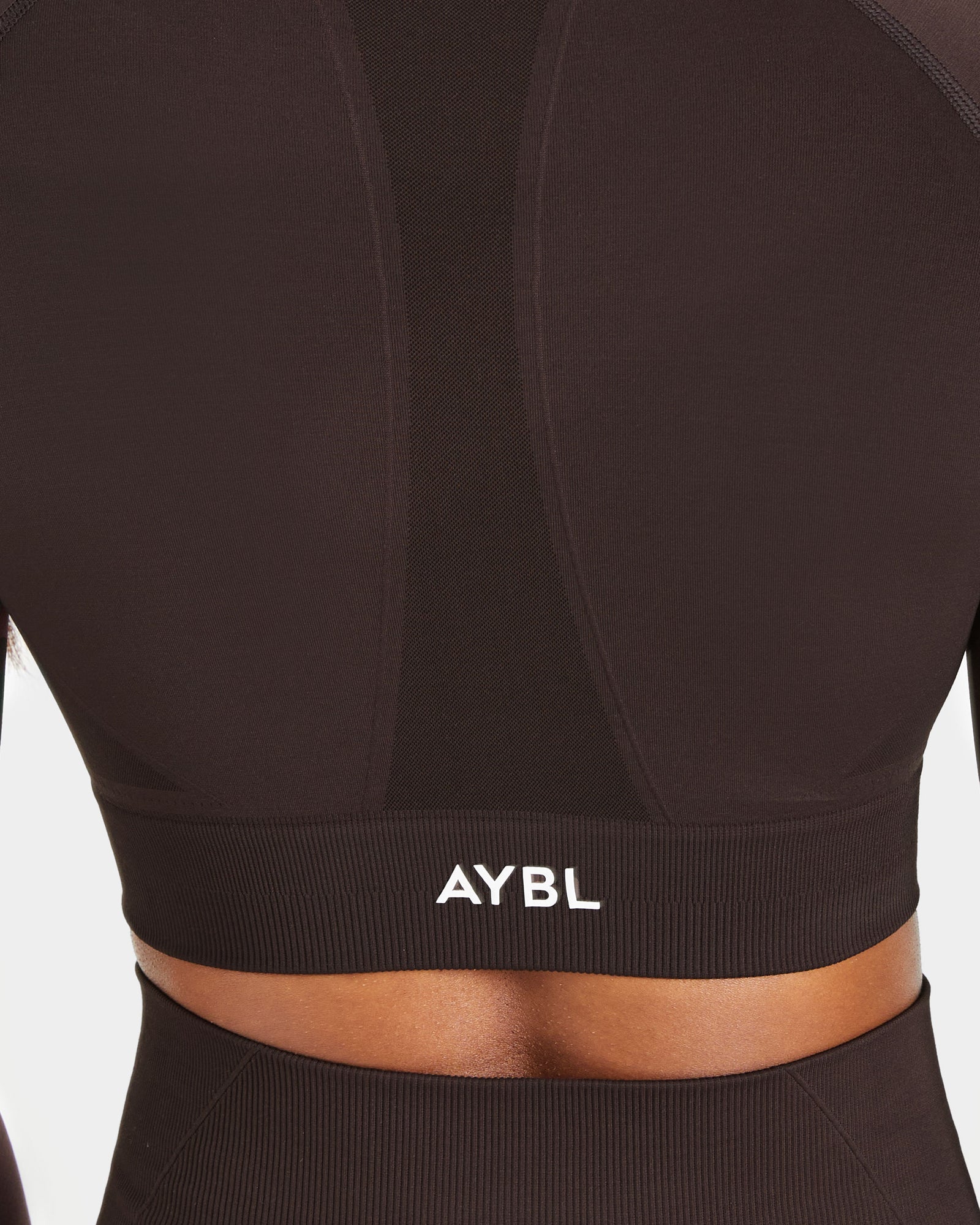 Empower naadloze crop top met lange mouwen - cacaobruin