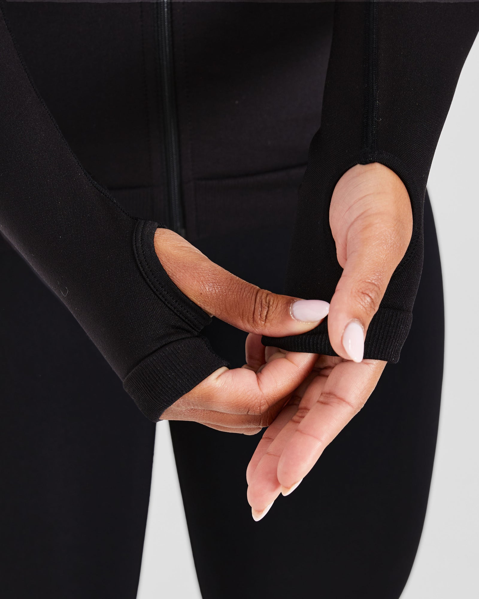 Essential Seamless Zip Jacket - Black