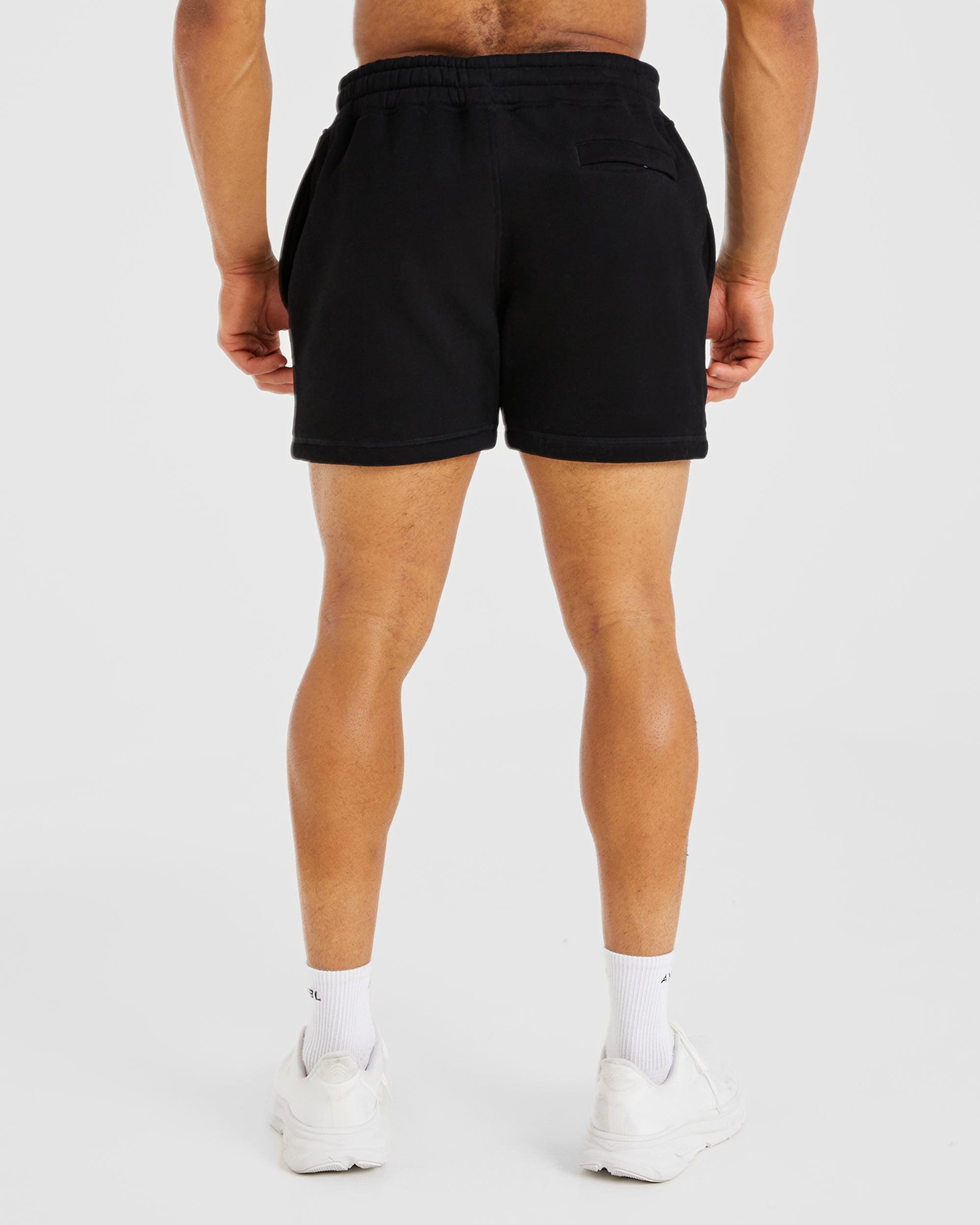 Essential 5" Shorts - Black