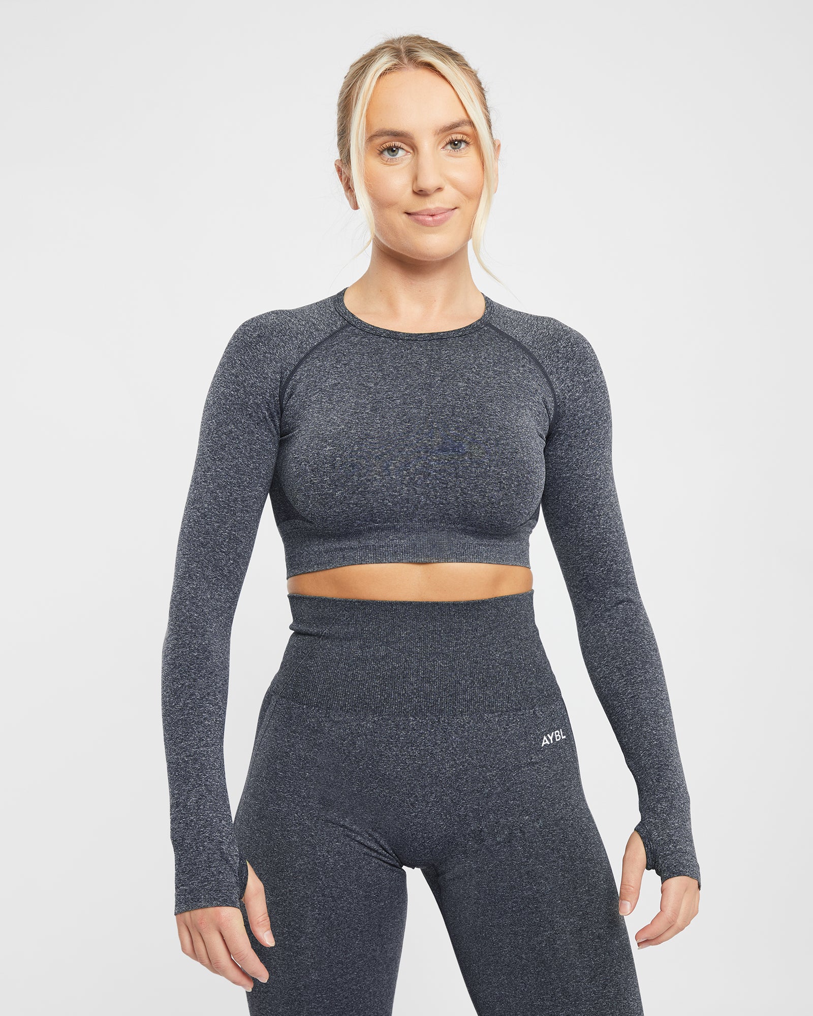 Empower Nahtloses Langarm-Crop-Top – Schwarz meliert